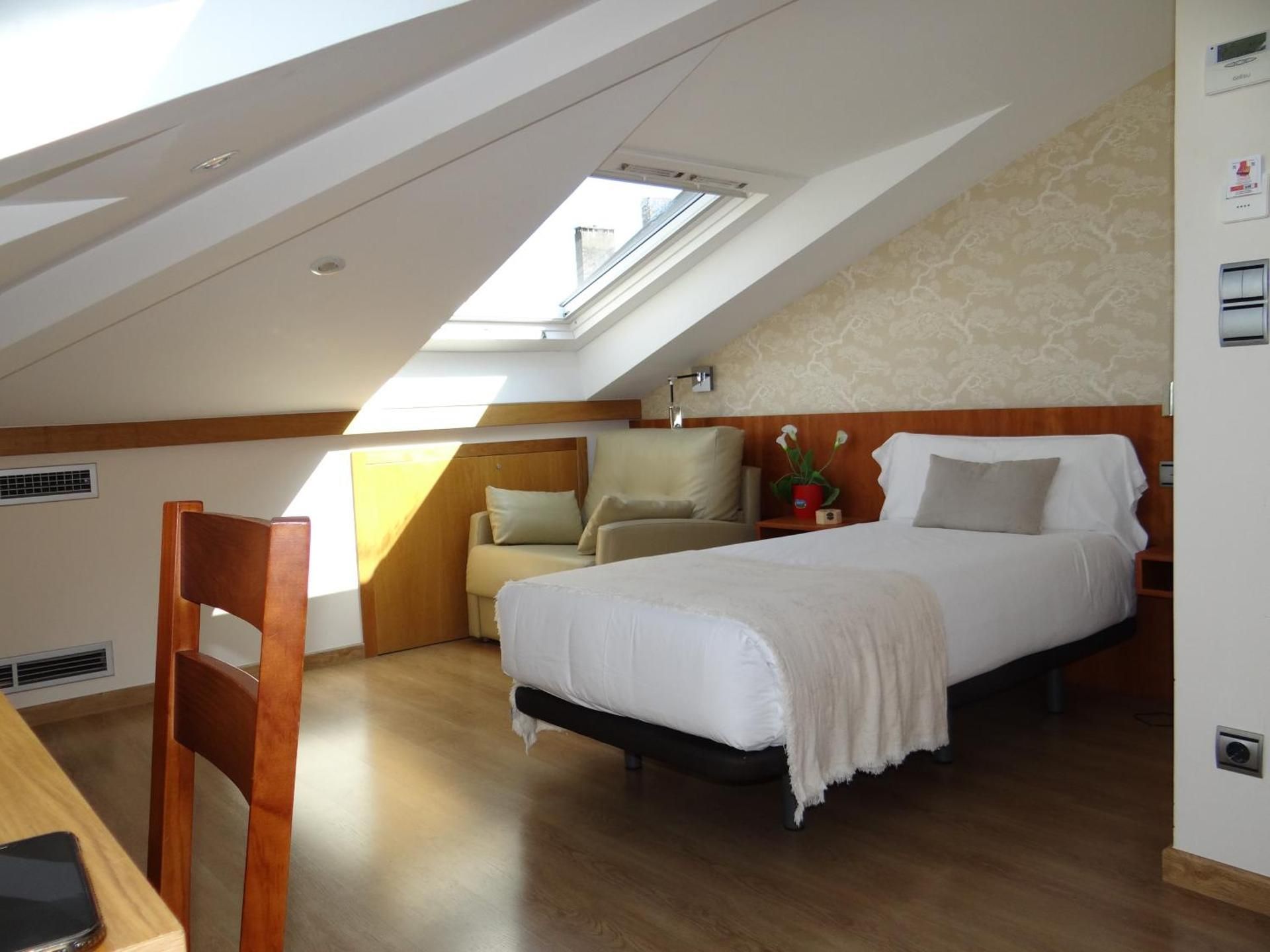 Pension O Codice by Moradas Nieto Single Room - Attic