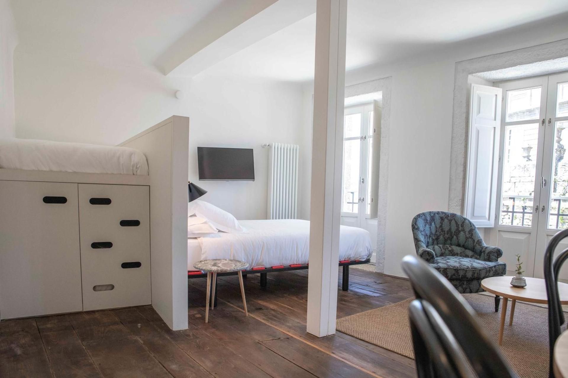 Infernino Apartments Superior One-Bedroom Apartment 2