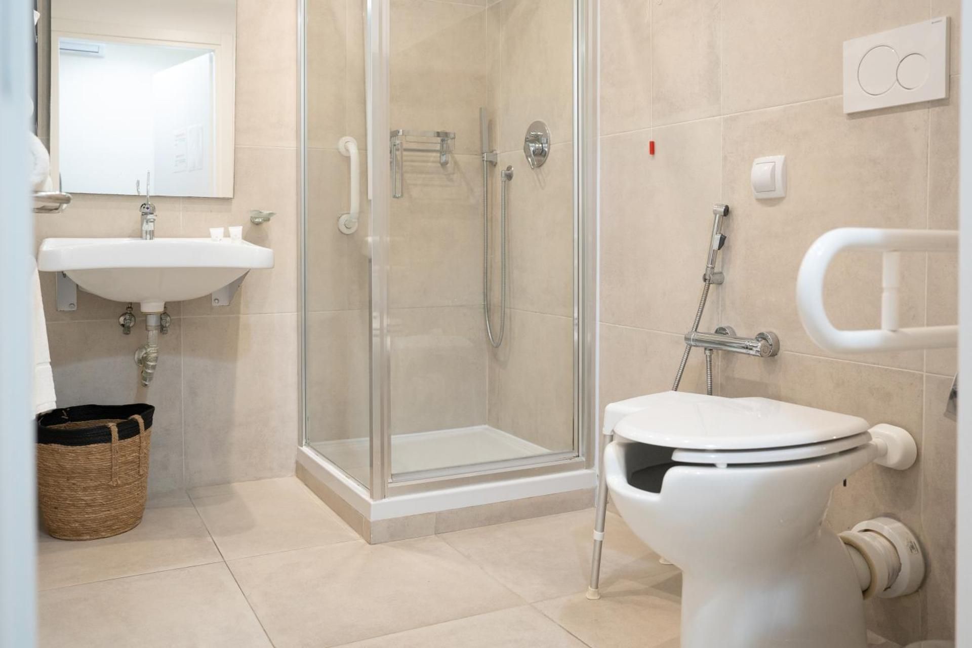 Economy Double Room