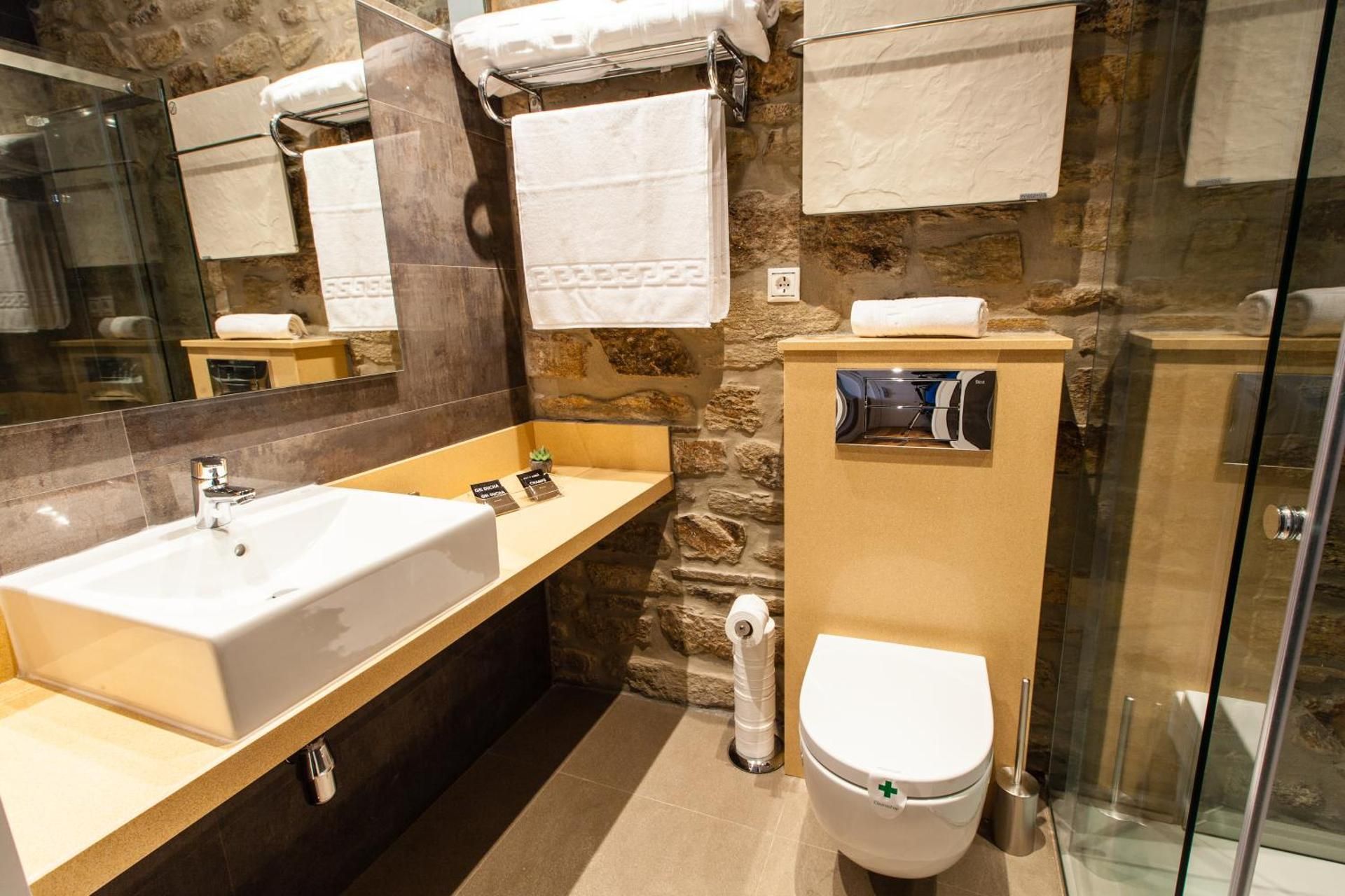 Hotel Montenegro Compostela Double Room 3