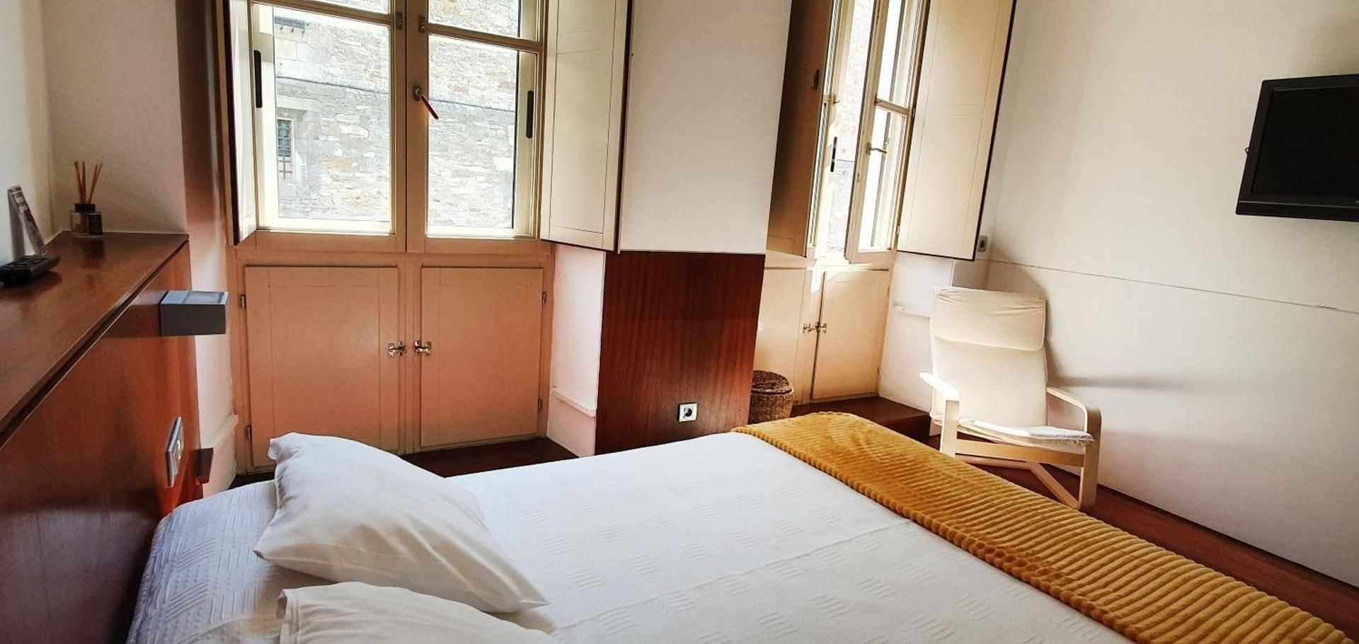 Hotel Santa Clara Standard Queen Room 2