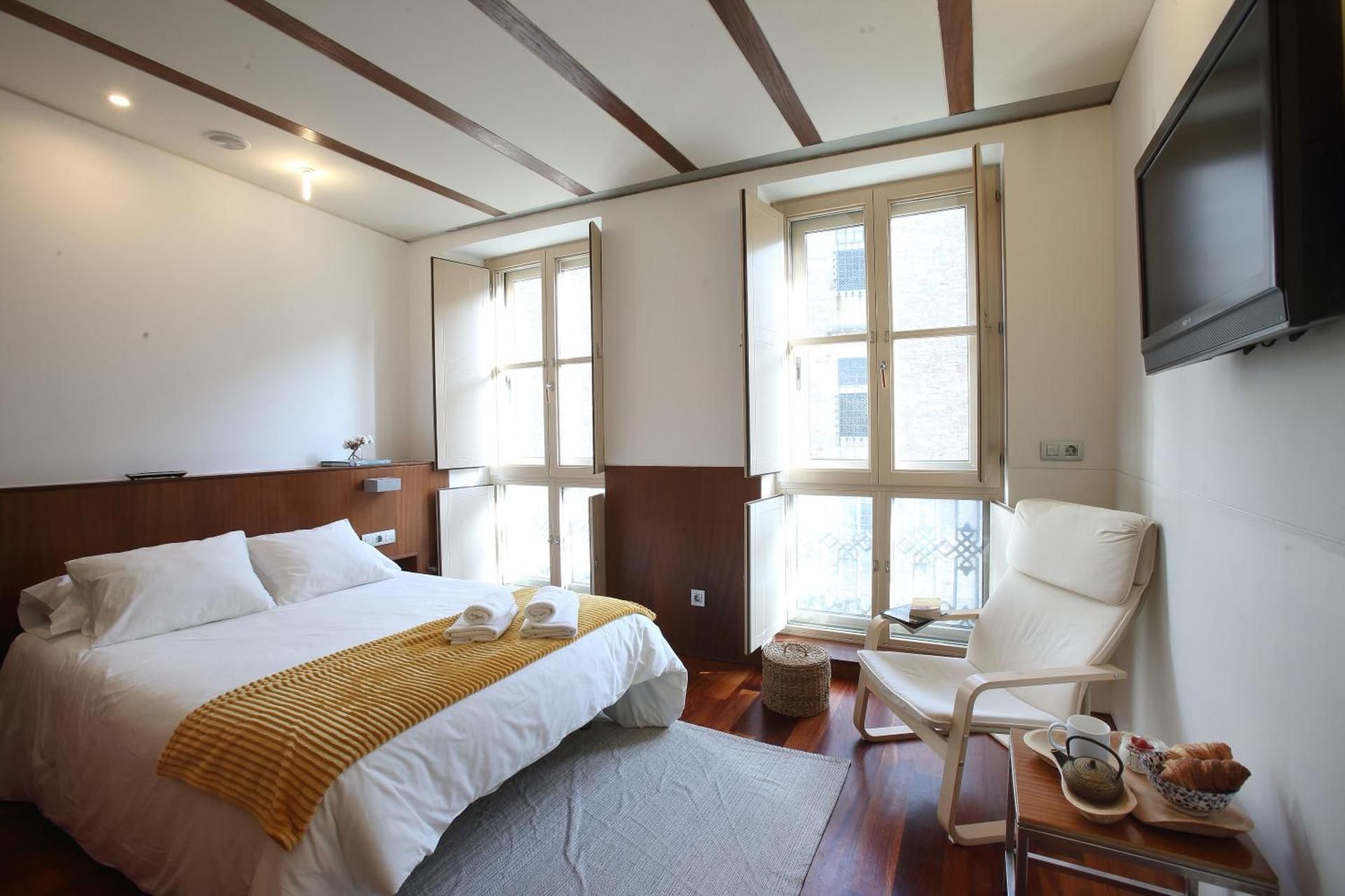 Hotel Santa Clara Standard Queen Room