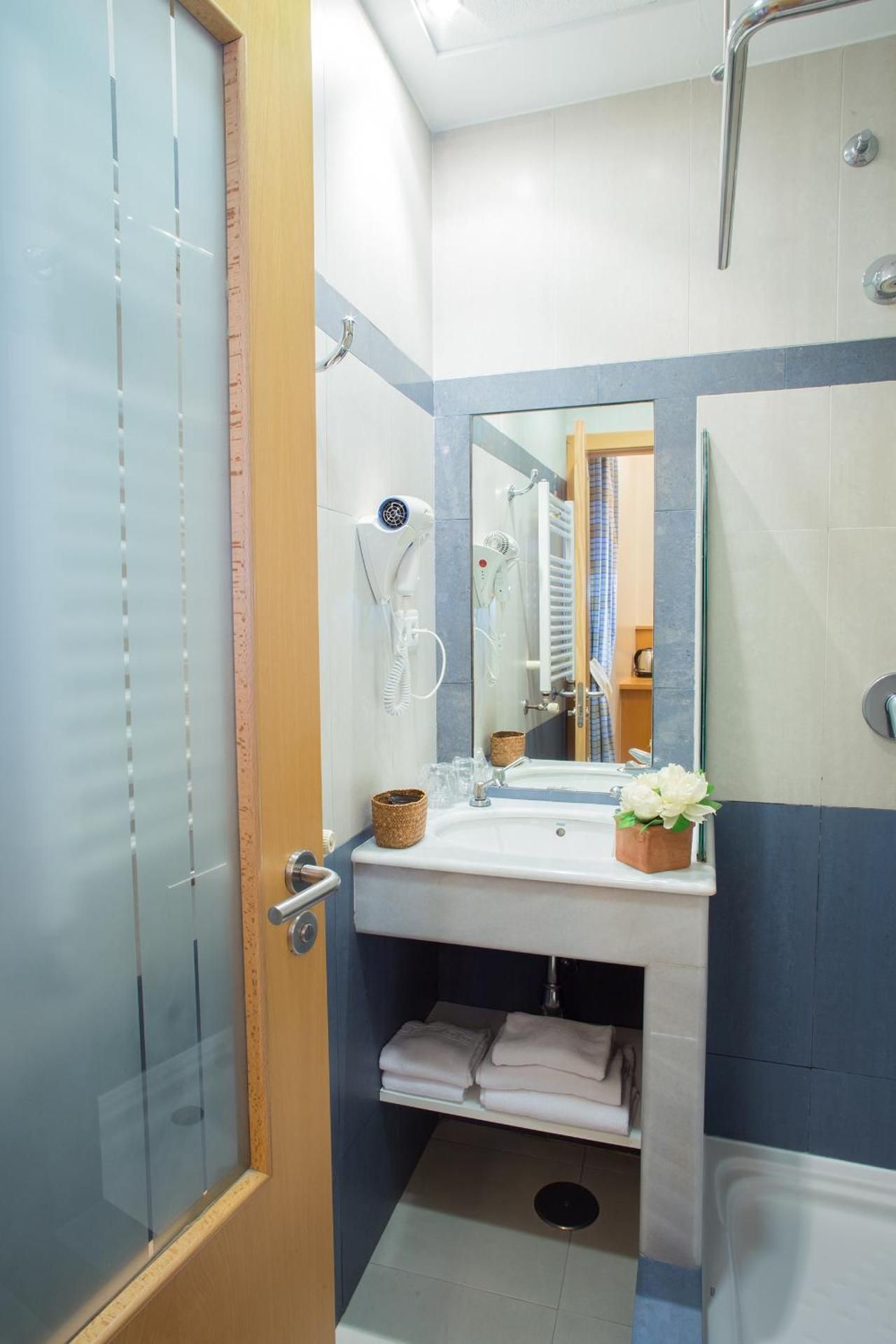 Casa Celsa-Barbantes DOUBLE Standard Room With Views 3