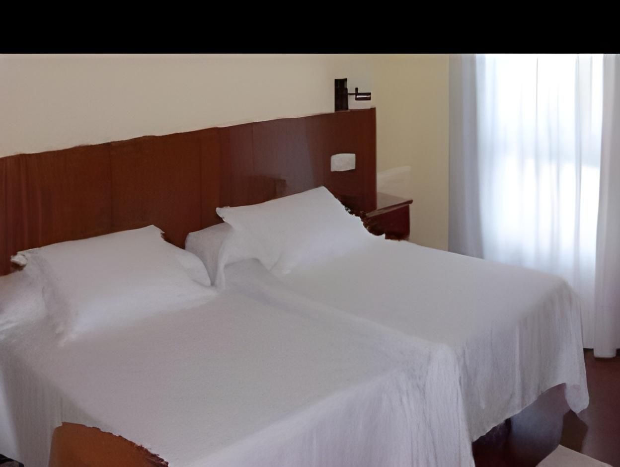 Twin Room with Parking