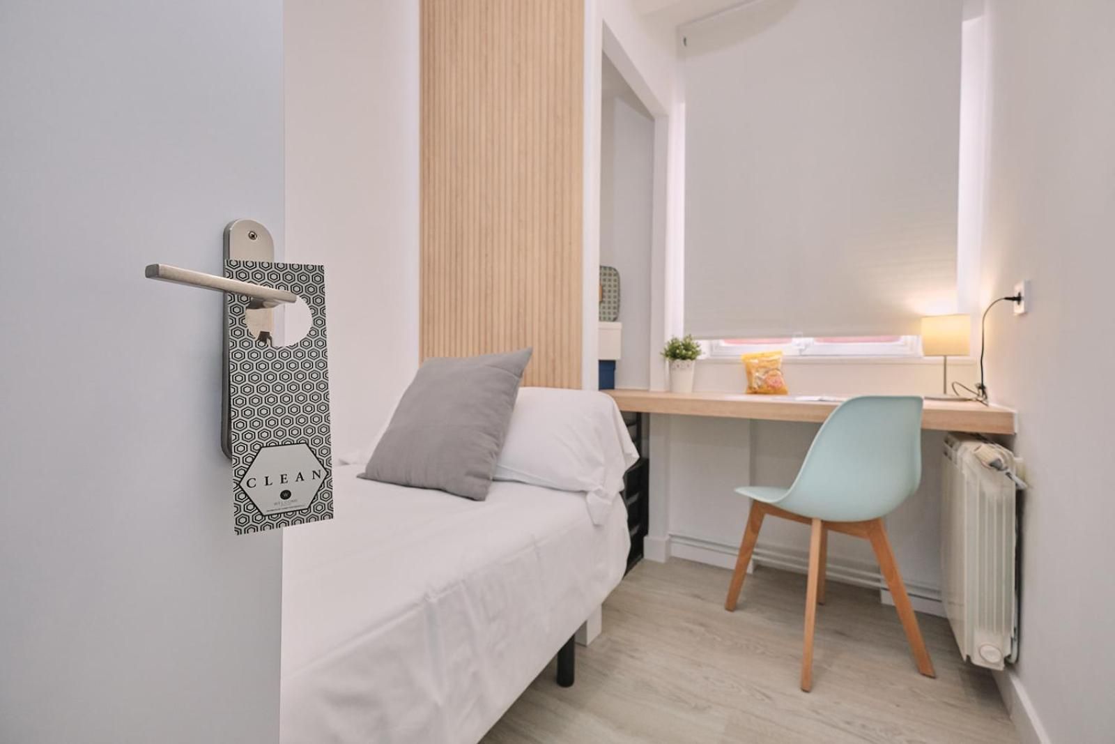 Economy Single Room