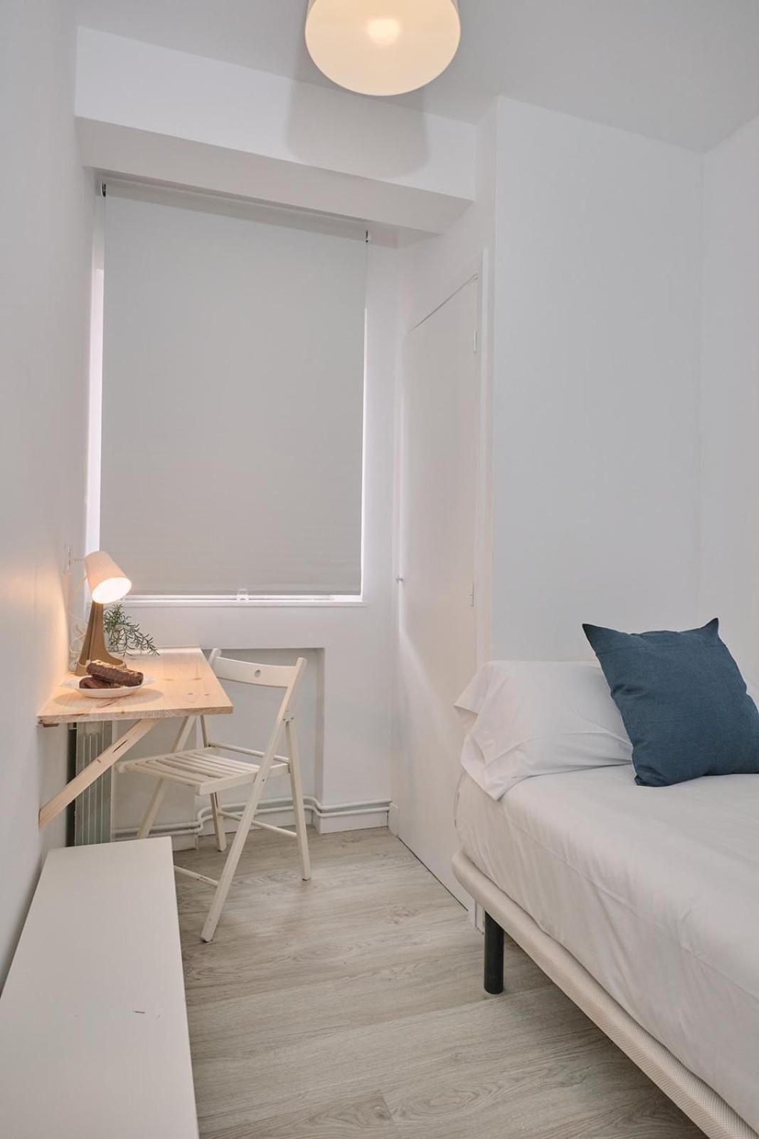 Economy Single Room