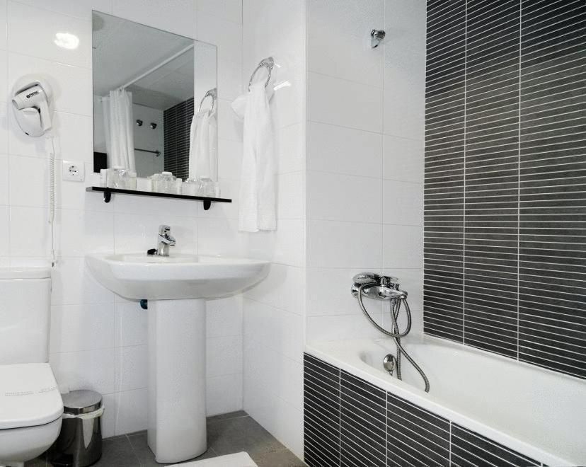 Casa Palacio de Los Sitios Superior Apartment