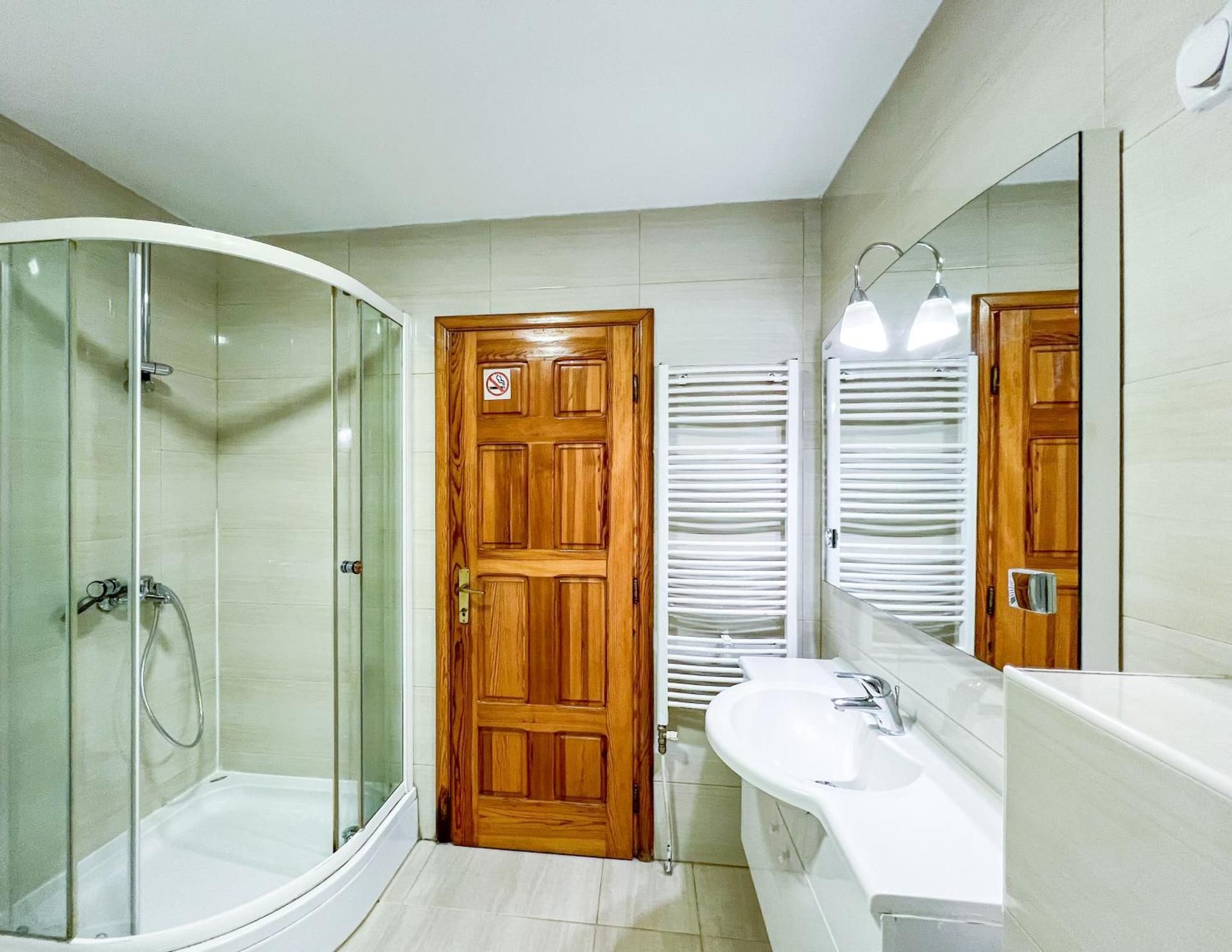 Superior One-Bedroom Apartment with Balcony