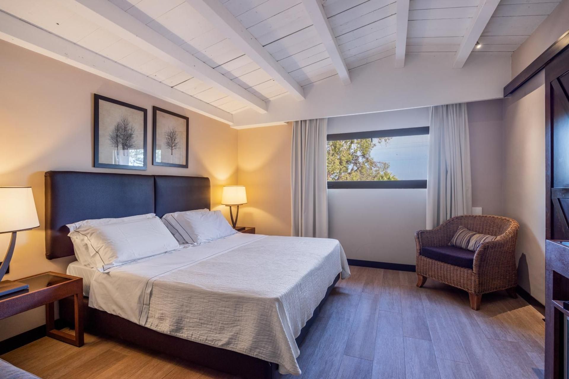 Triple Room with Terrace