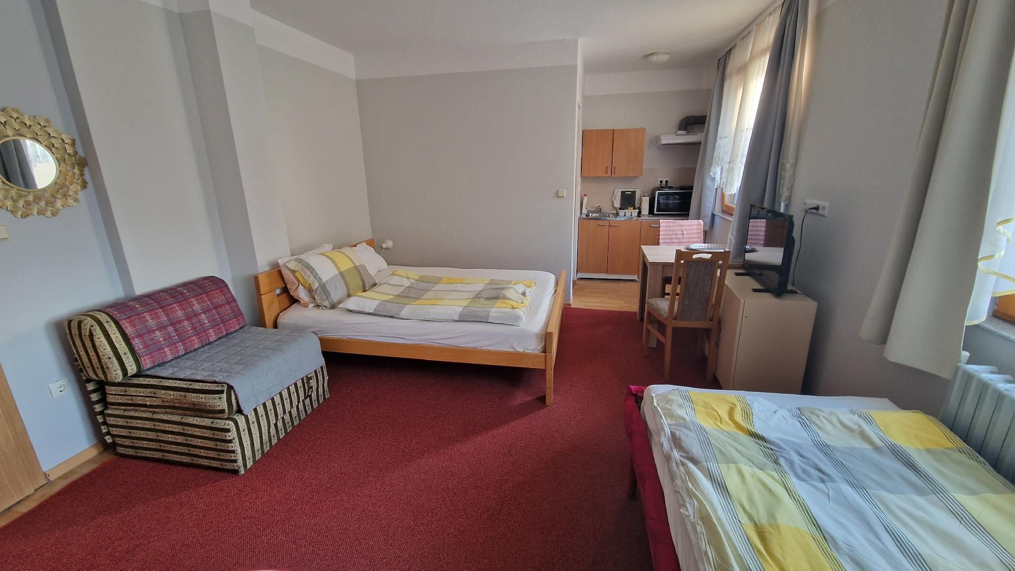 Comfort Triple Room