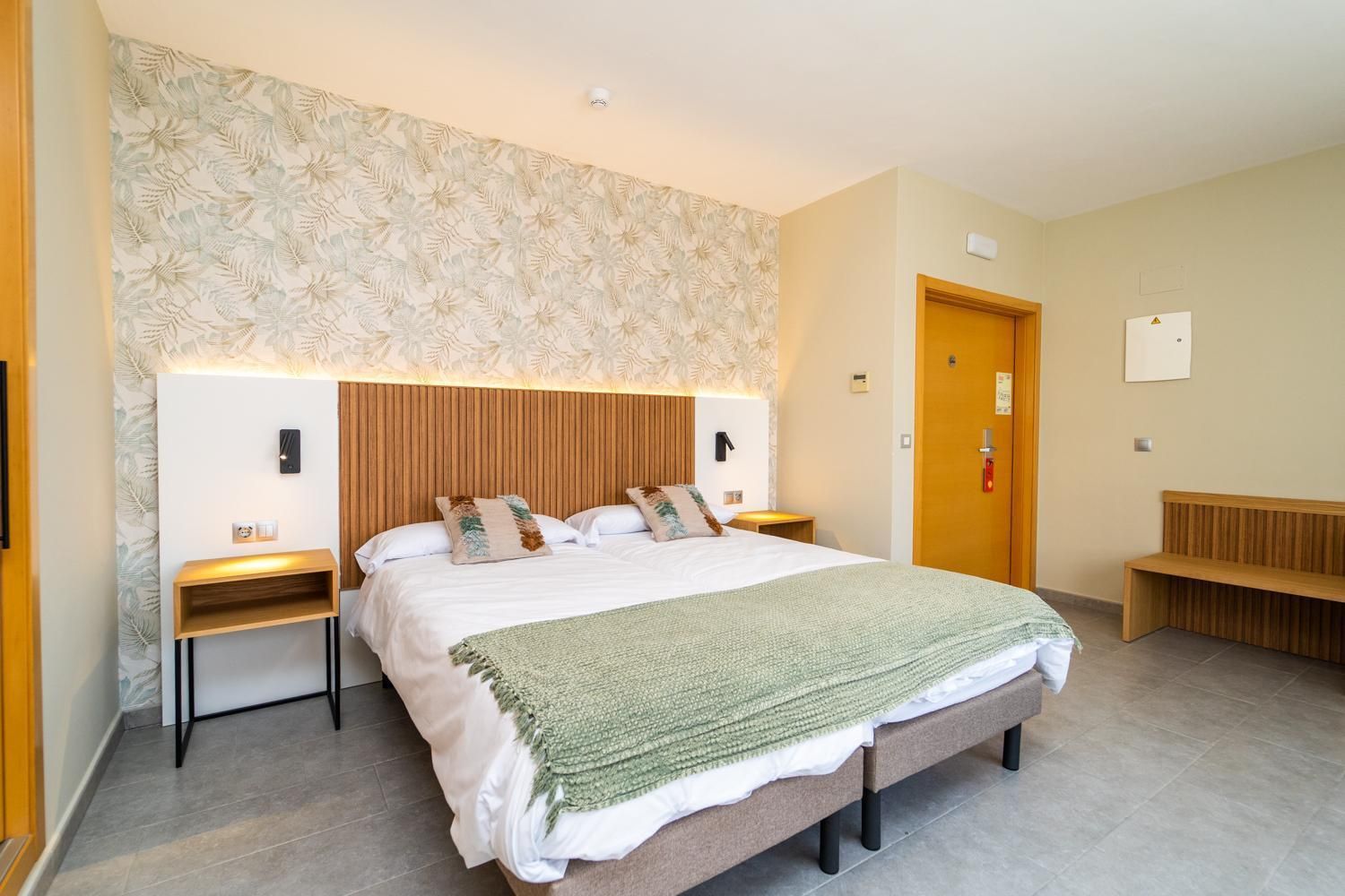 Twin Room with City View