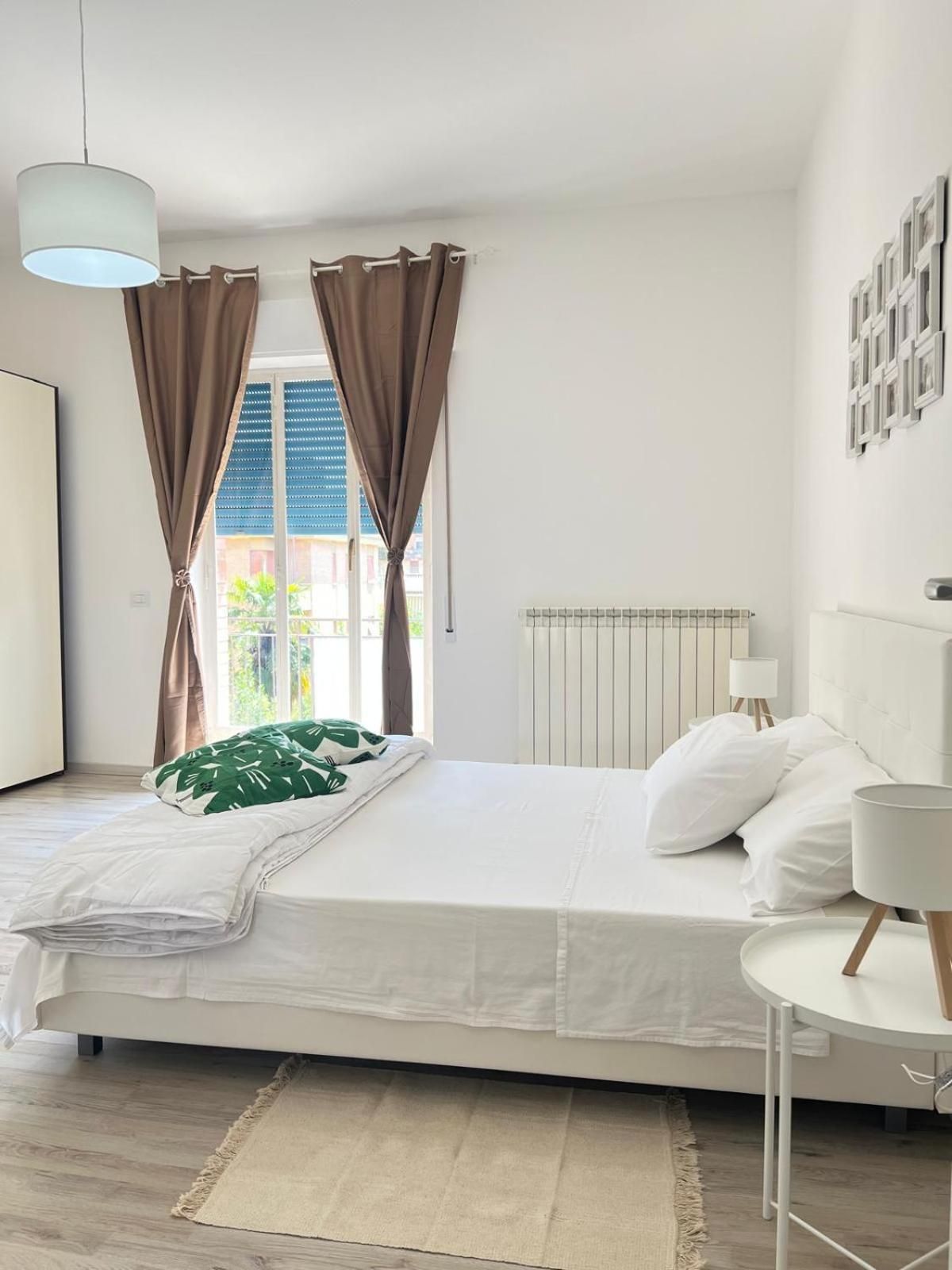 Triple Room with Shared Bathroom