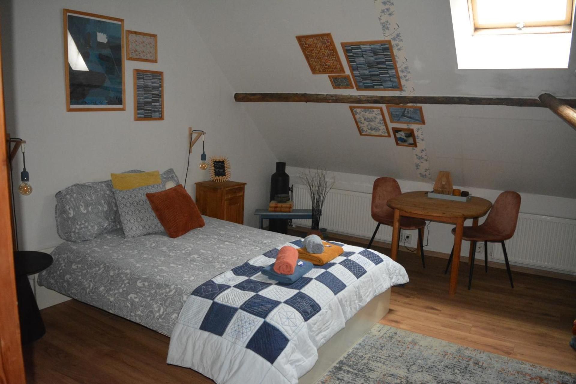 Tintaglia, betaalbaar en gastvrij Triple Room with Shared Bathroom