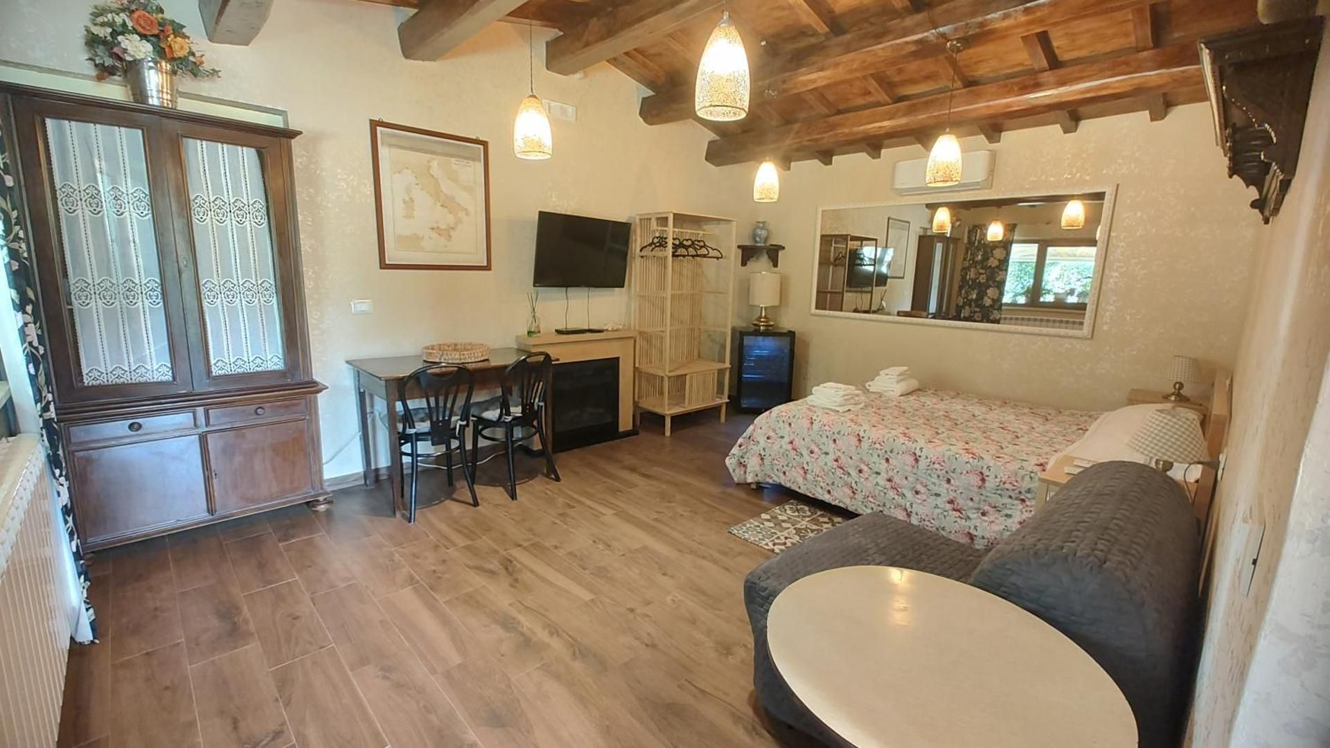King Room with Garden View