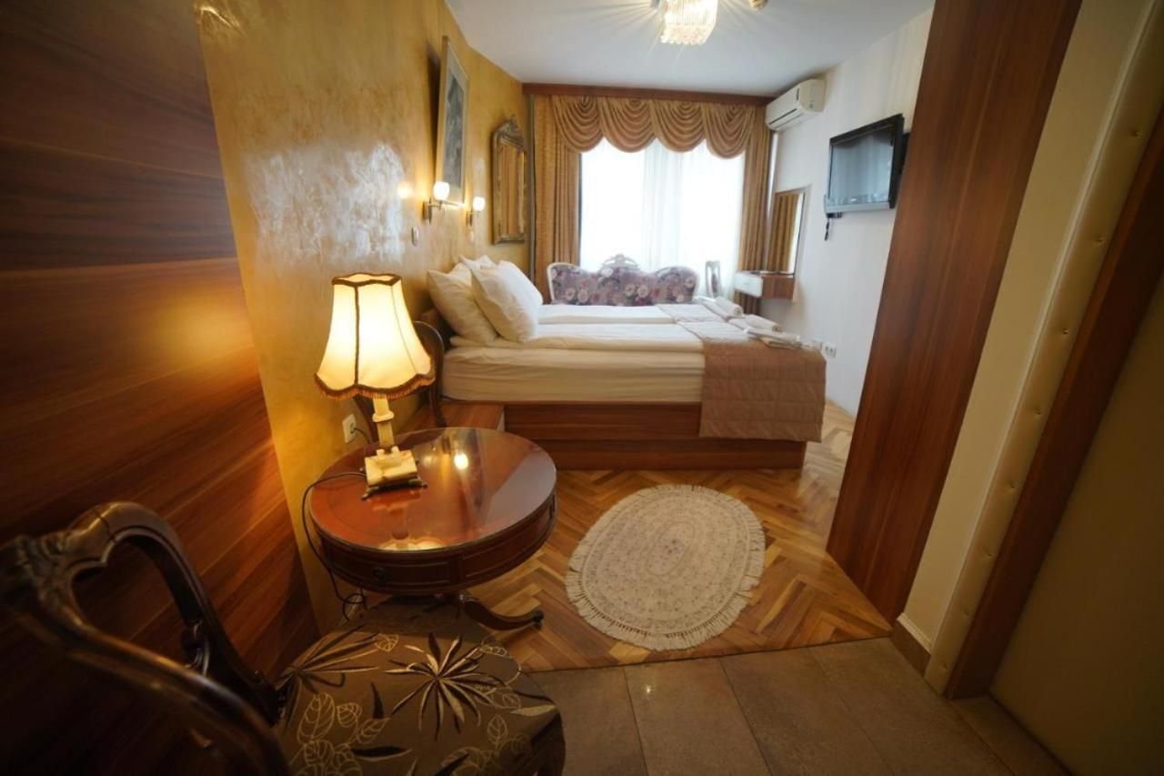 Comfort Double or Twin Room