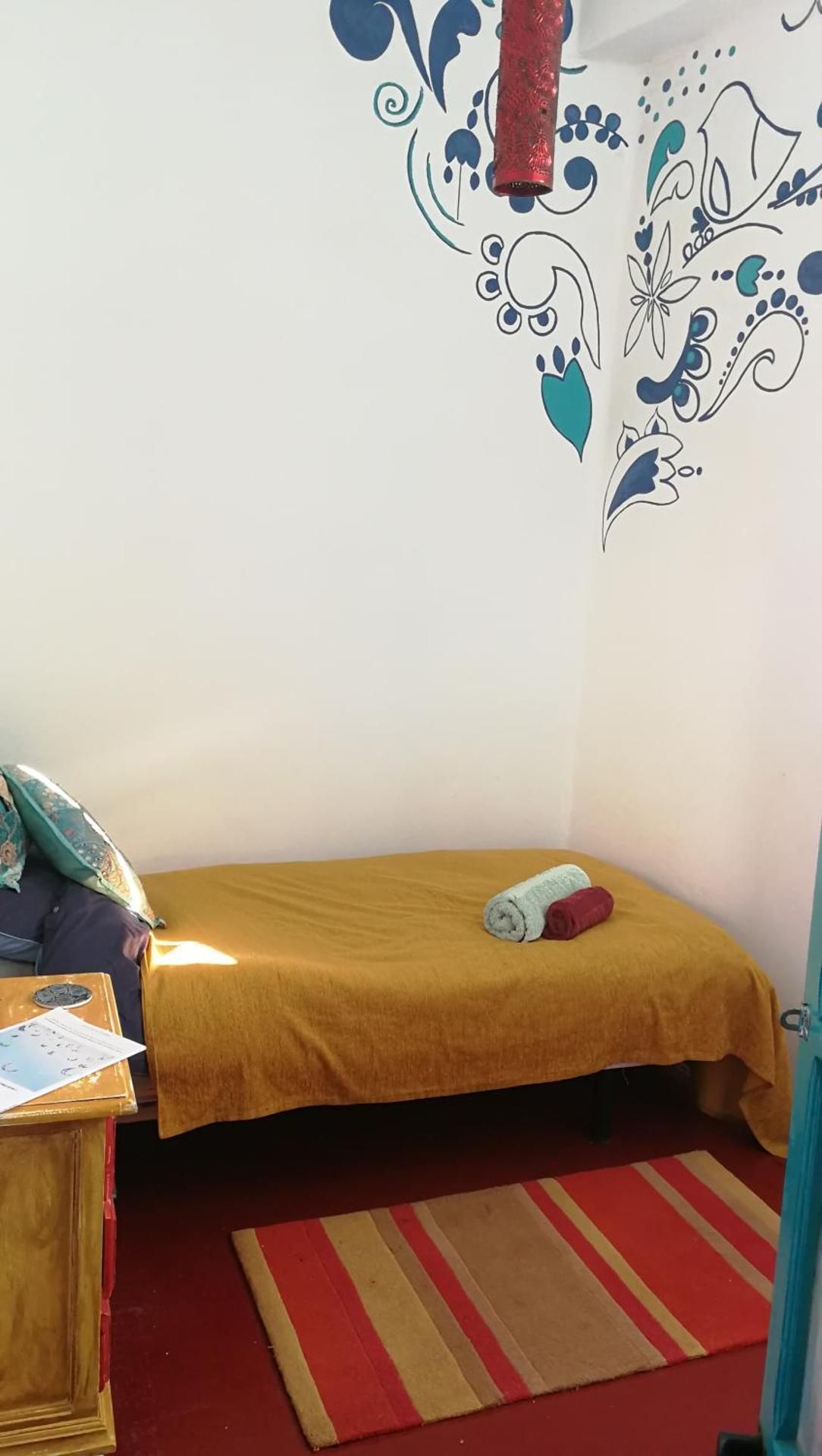 Standard Single Room with Shared Bathroom