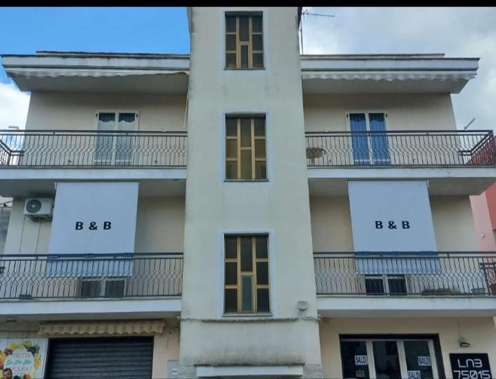 B&B home vintage