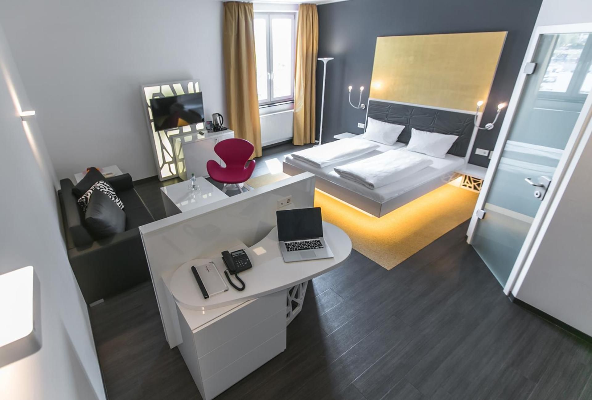 Deluxe Single Room
