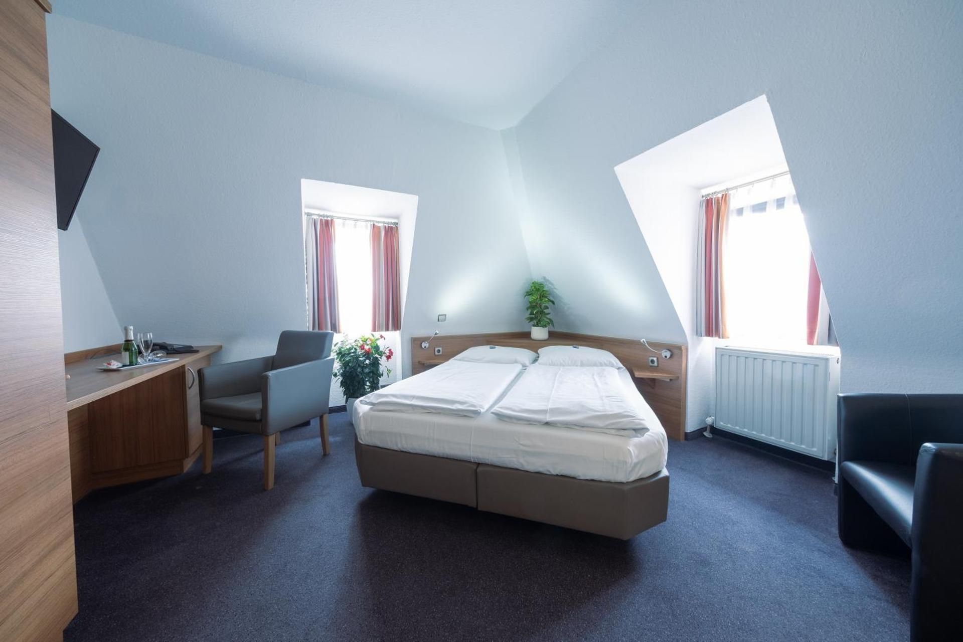 Economy Double Room
