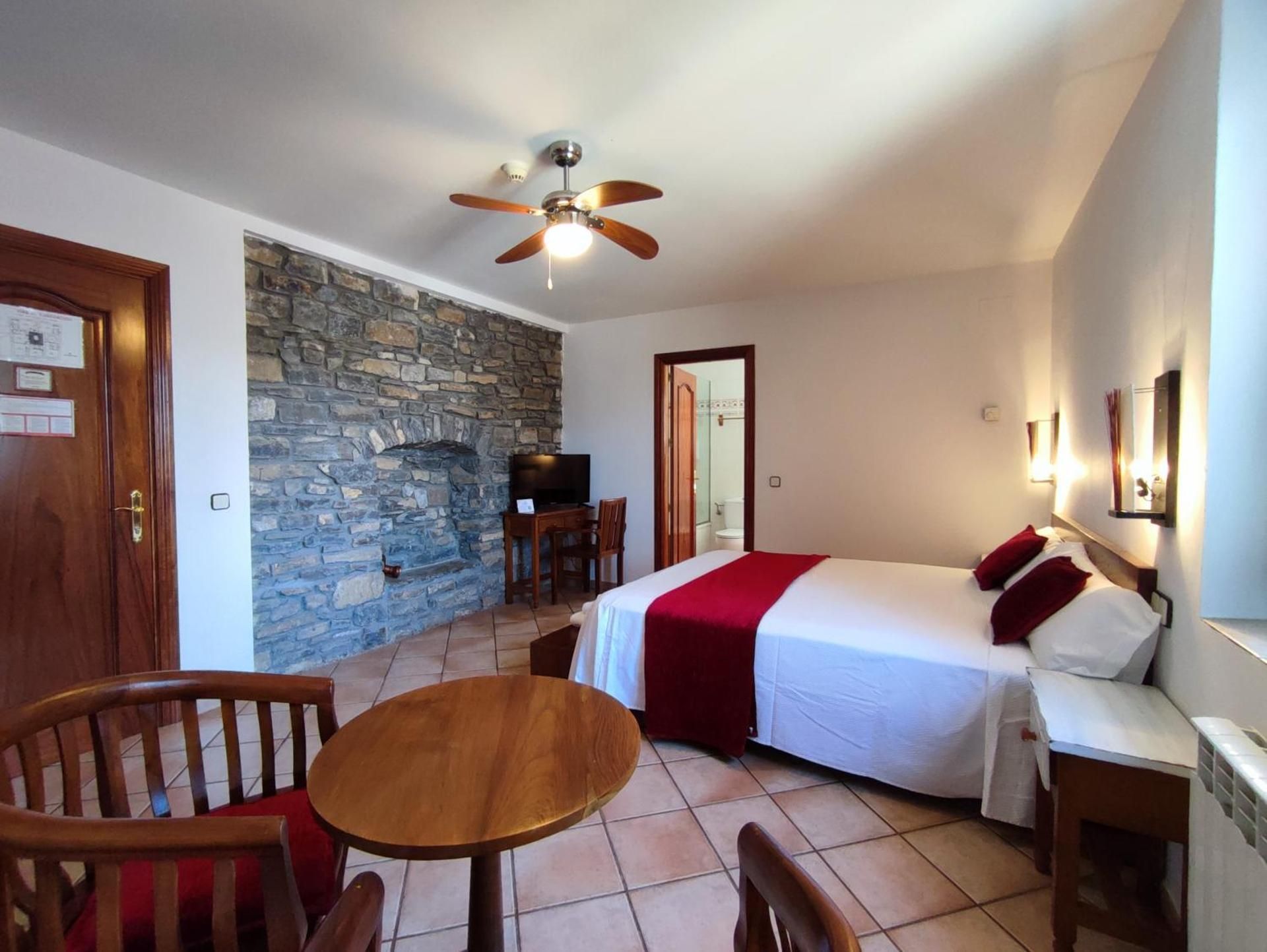 King Room with Mountain View