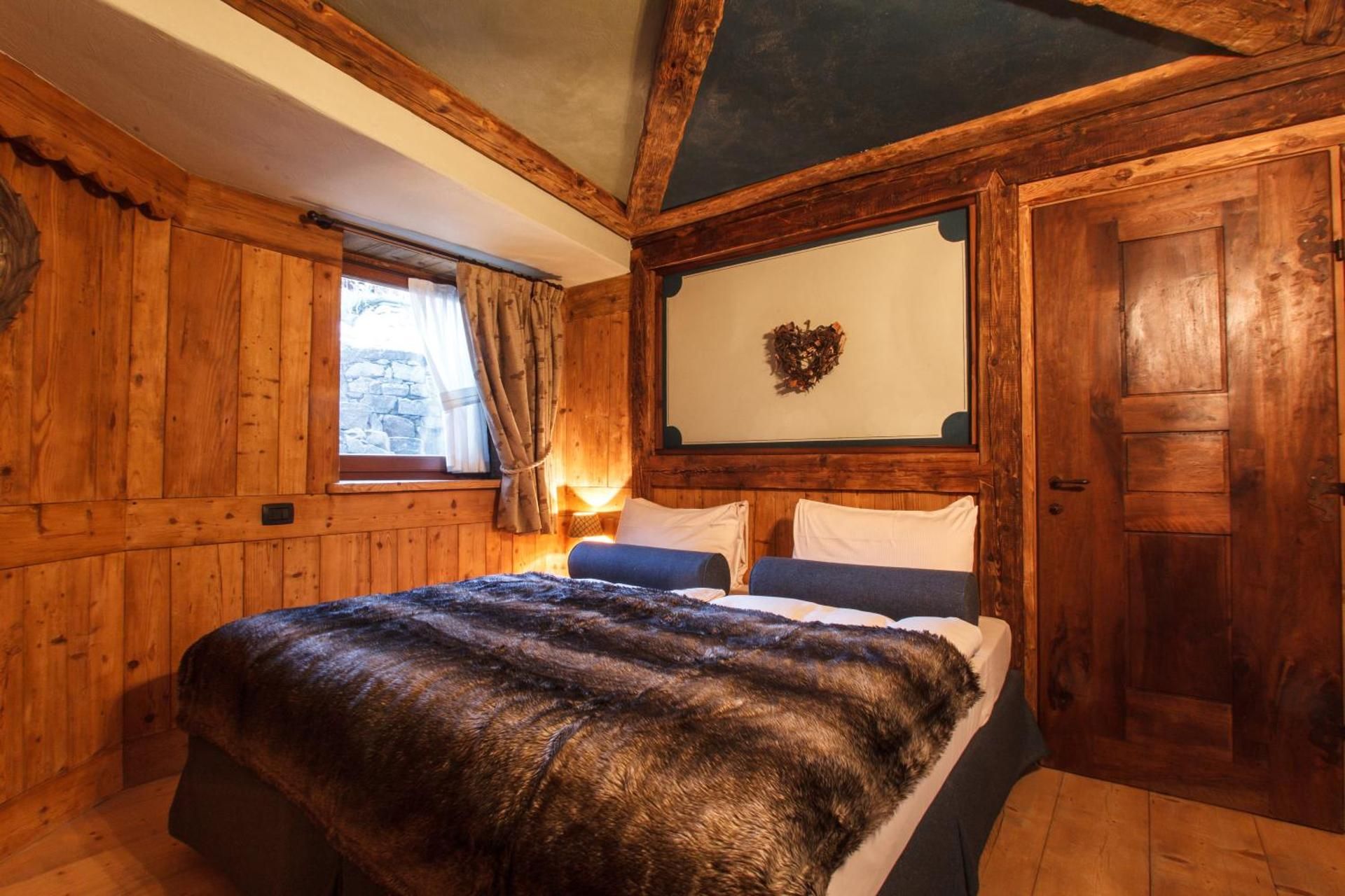 Chalet with private Spa