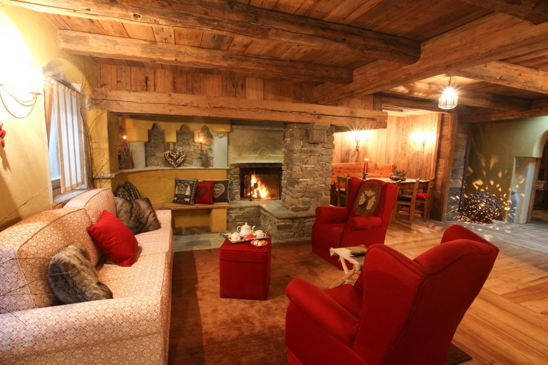 Superior Chalet