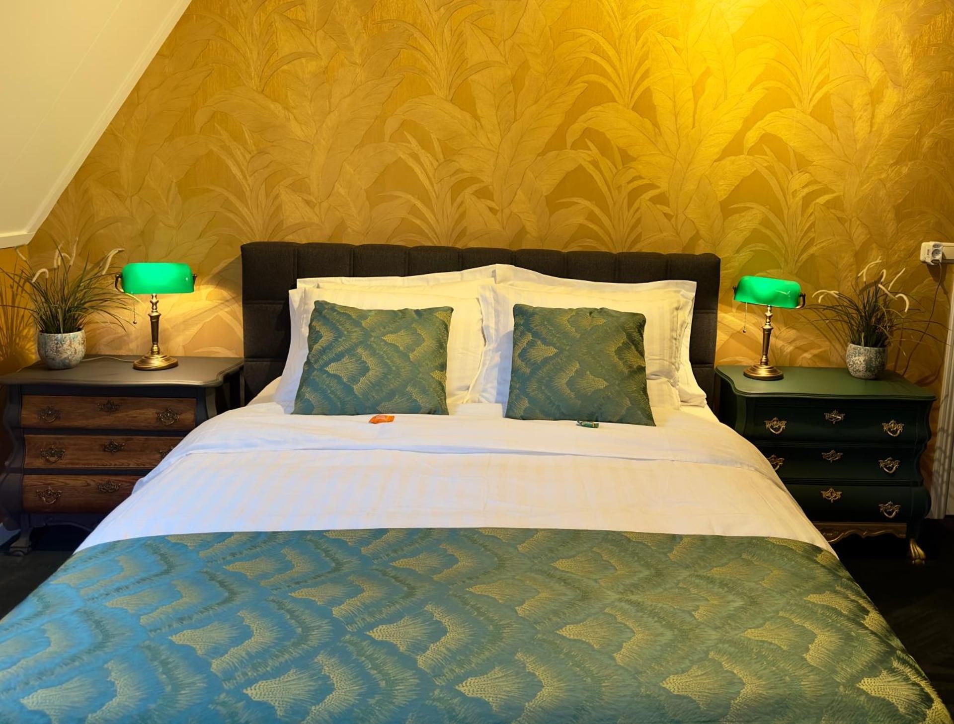 Luxury Triple Room