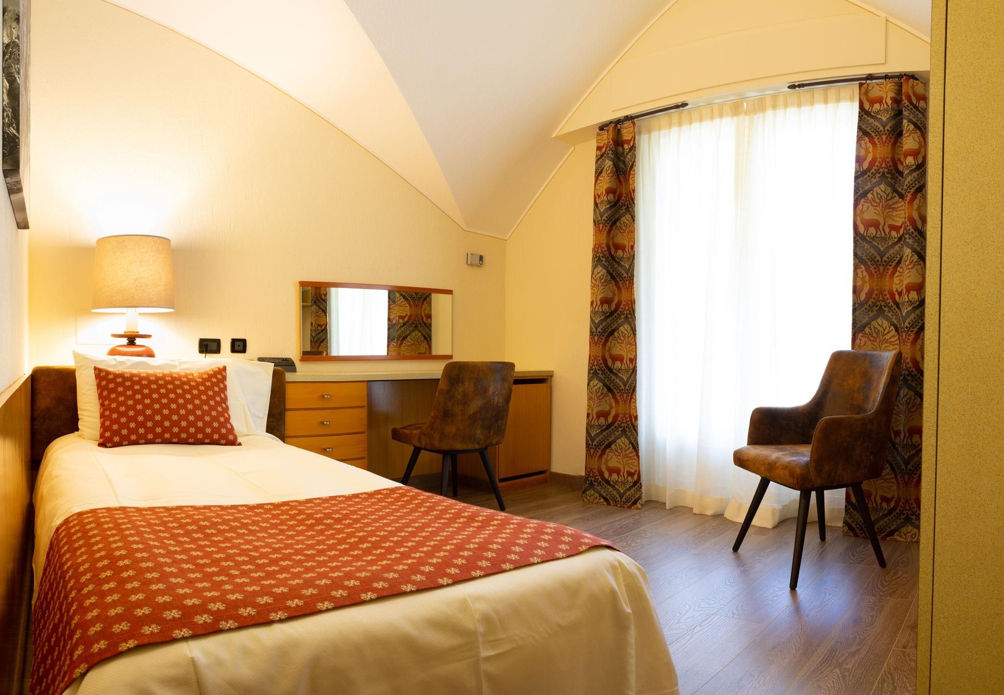 Single bed room