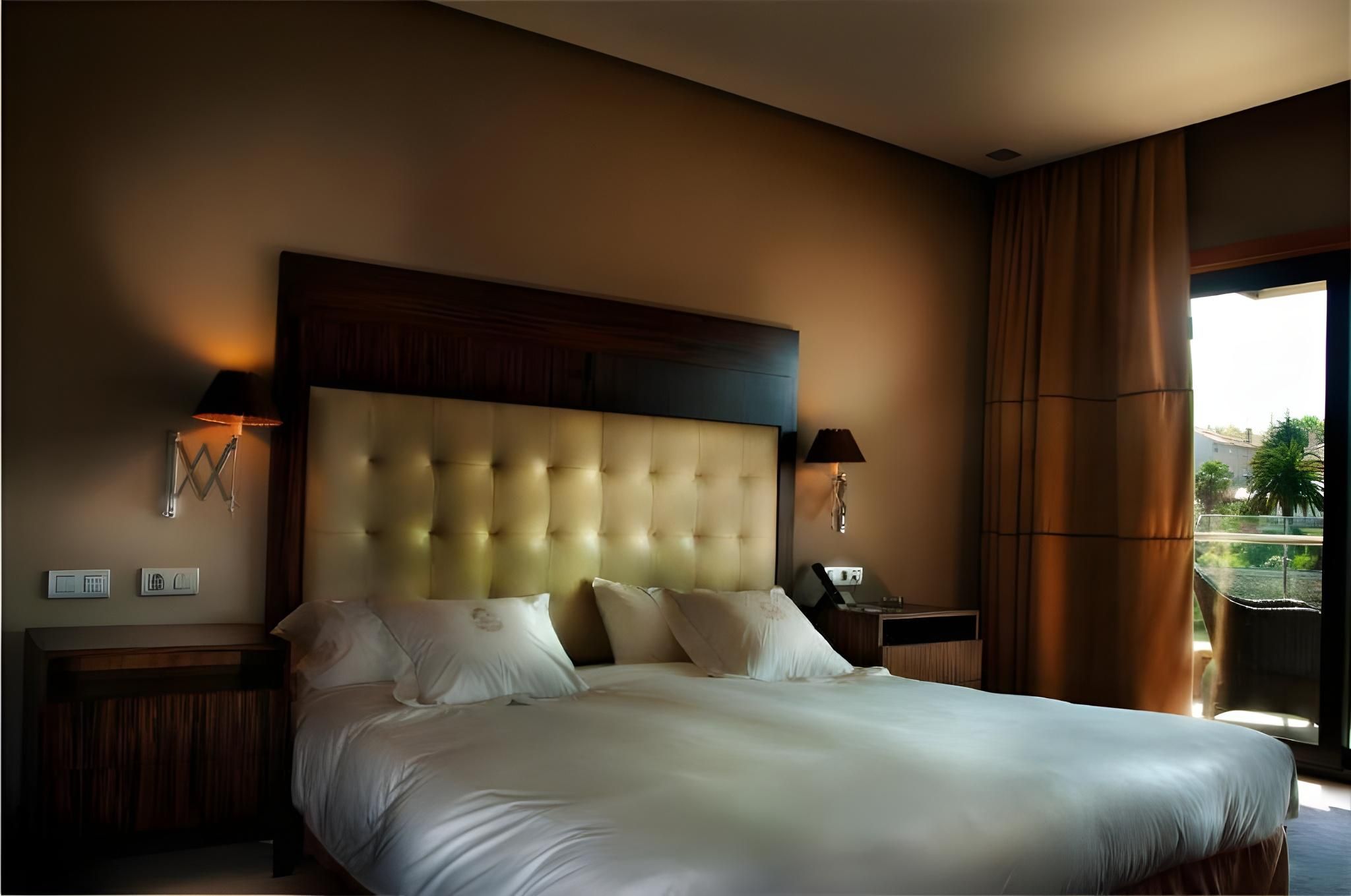 Premium Single Room