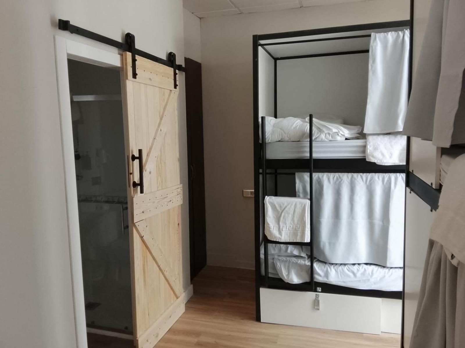 Bed in 4-Bed Mixed Dormitory Room