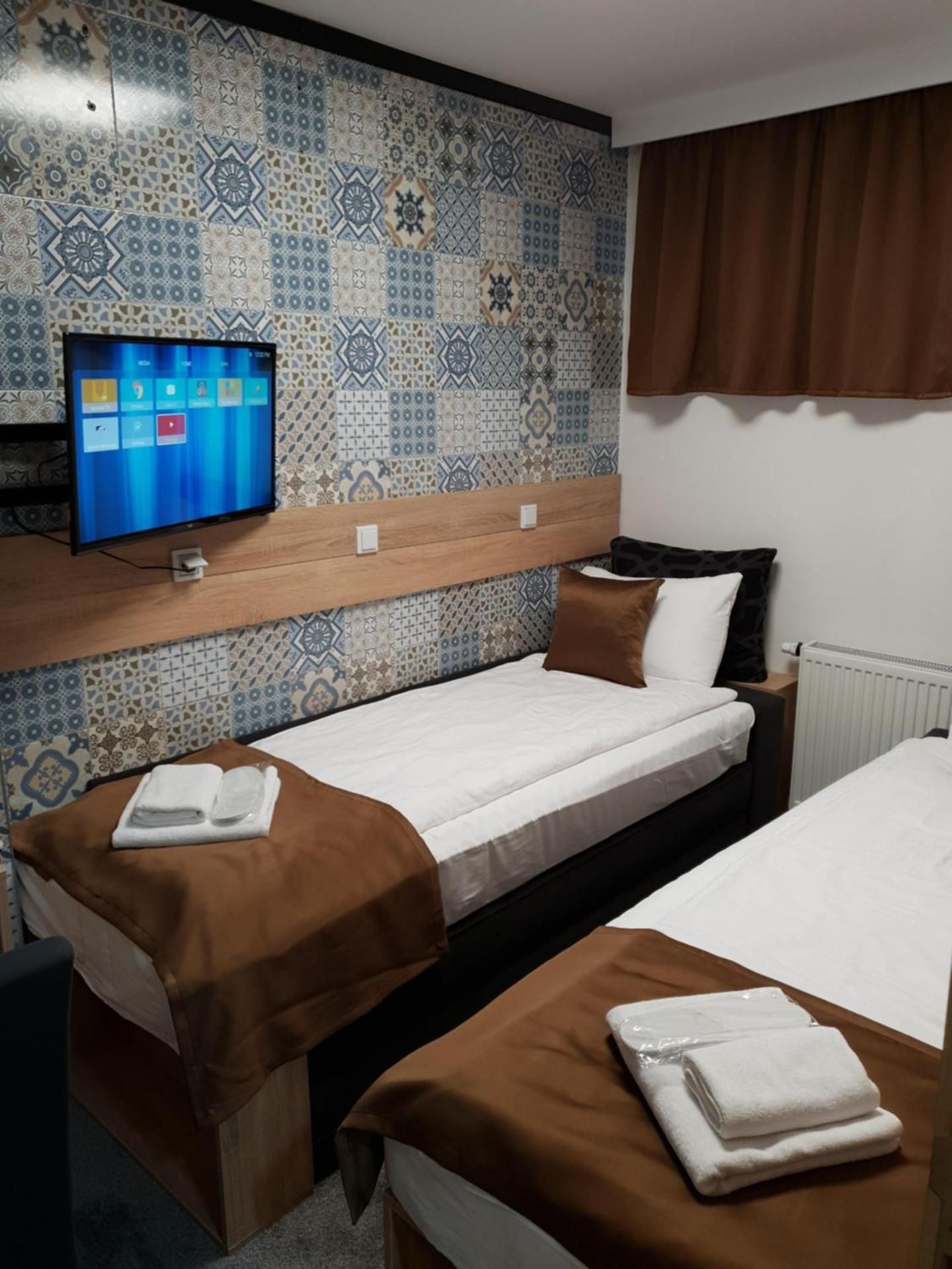 Twin Room with Bathroom