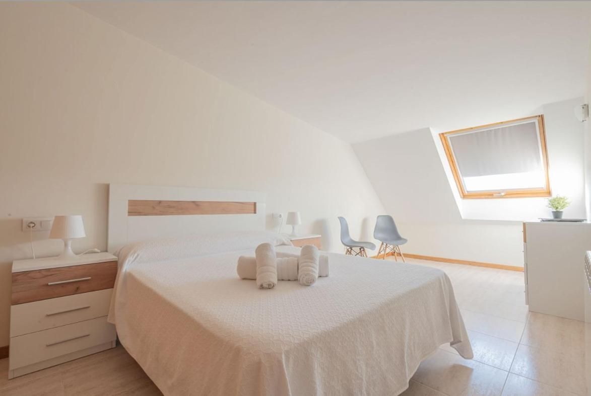 Two-Bedroom Apartment - with terrace and side sea views