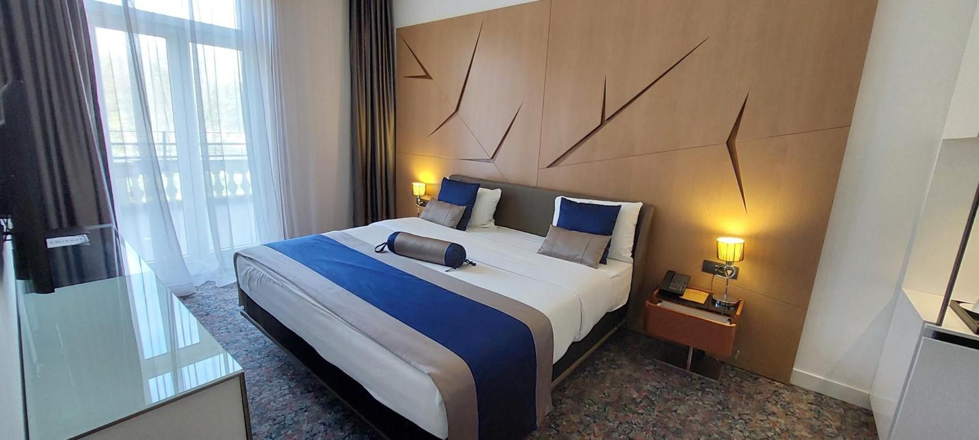 King Suite