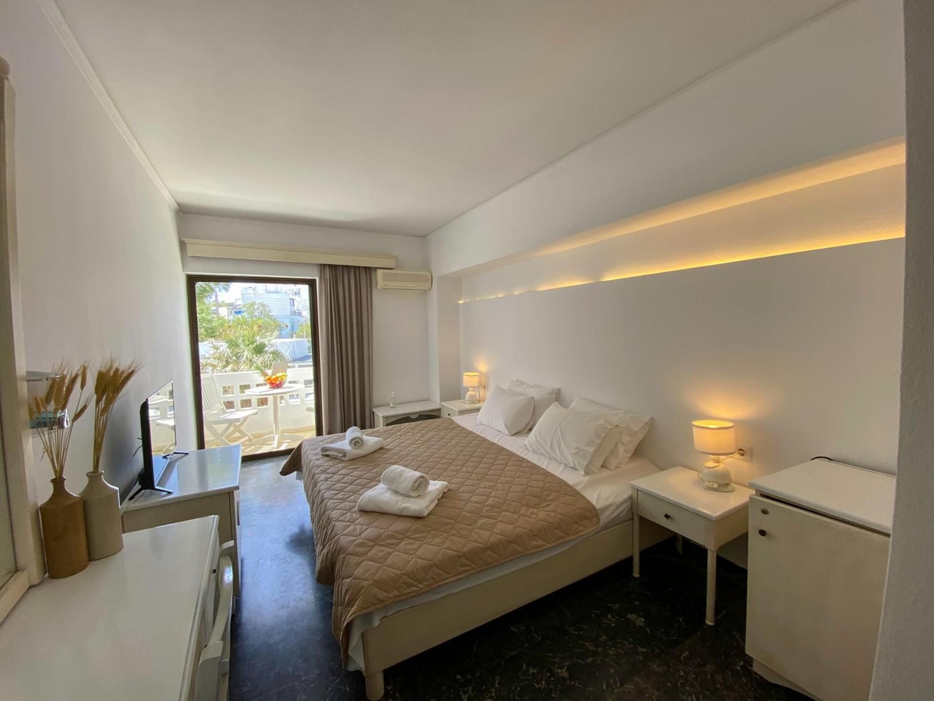 Triple Room with Sea View