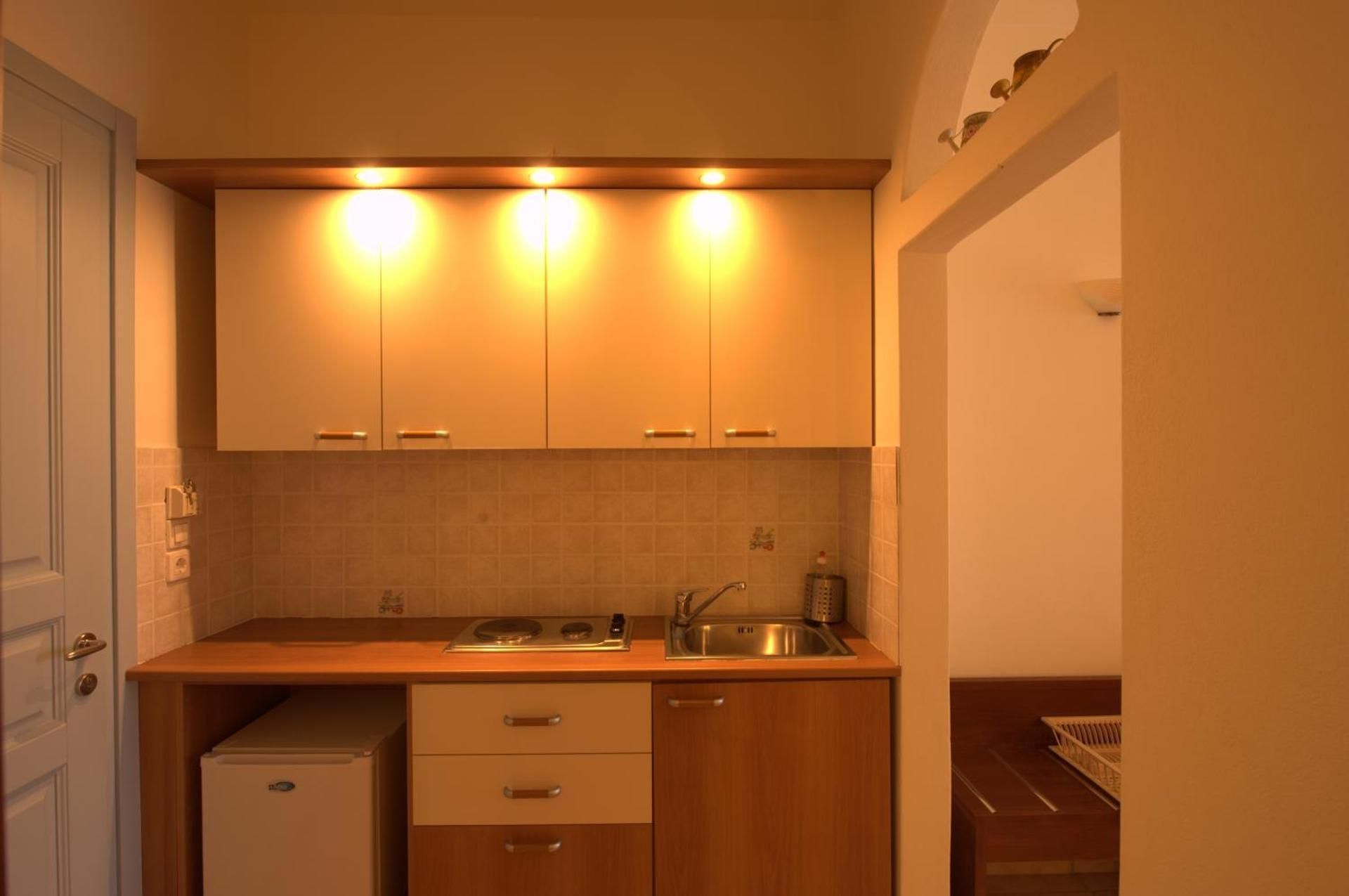 Studio (3 Adults)