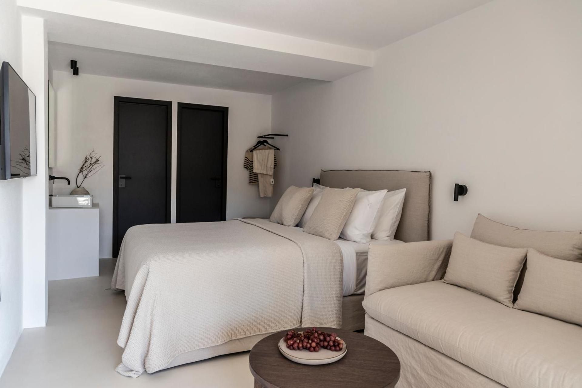 Atelier Room | Garden View