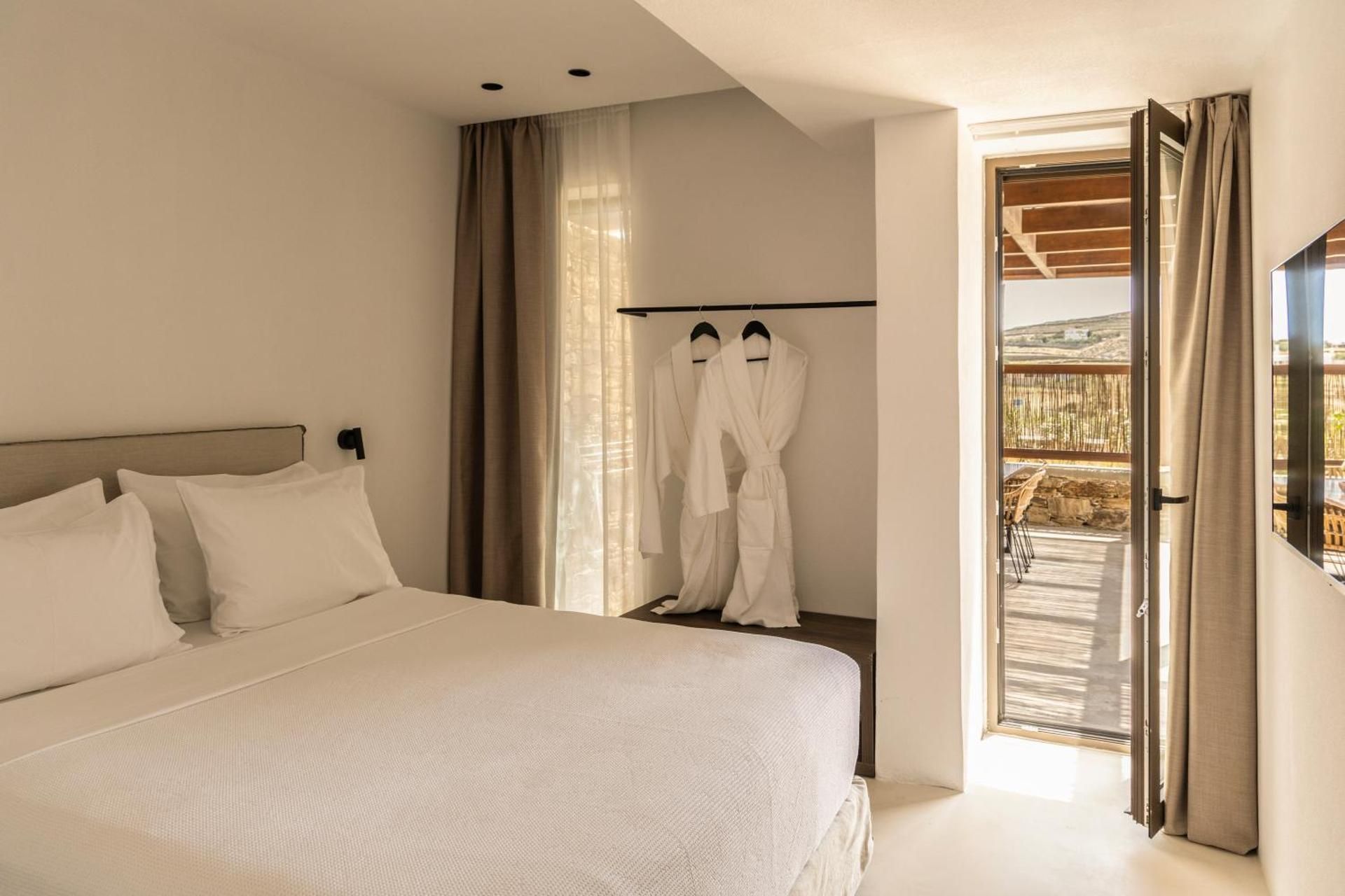 Lato 2 Bedroom Suite | Private Pool | Garden View