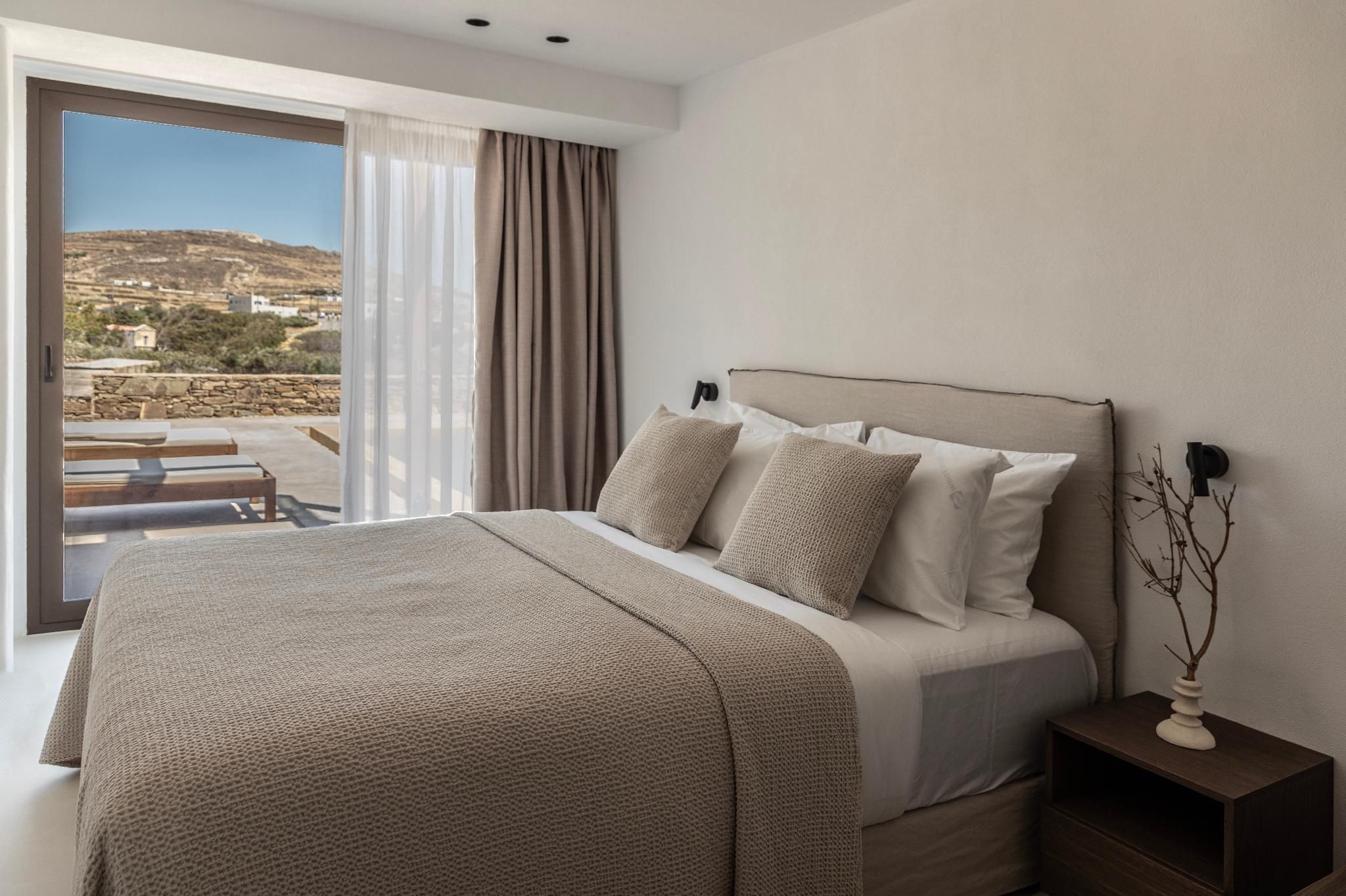 Suite Pool