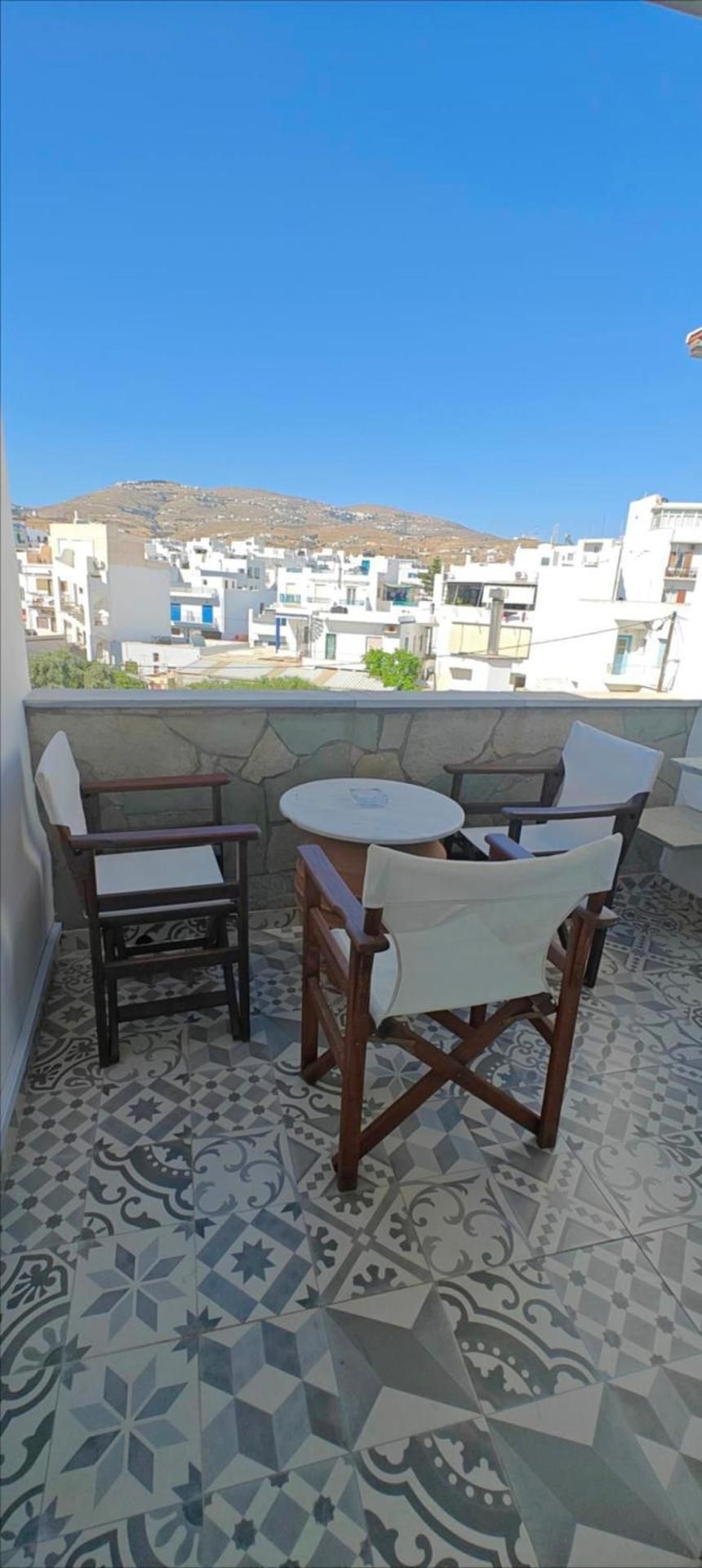 Tinos Heritage Plateia