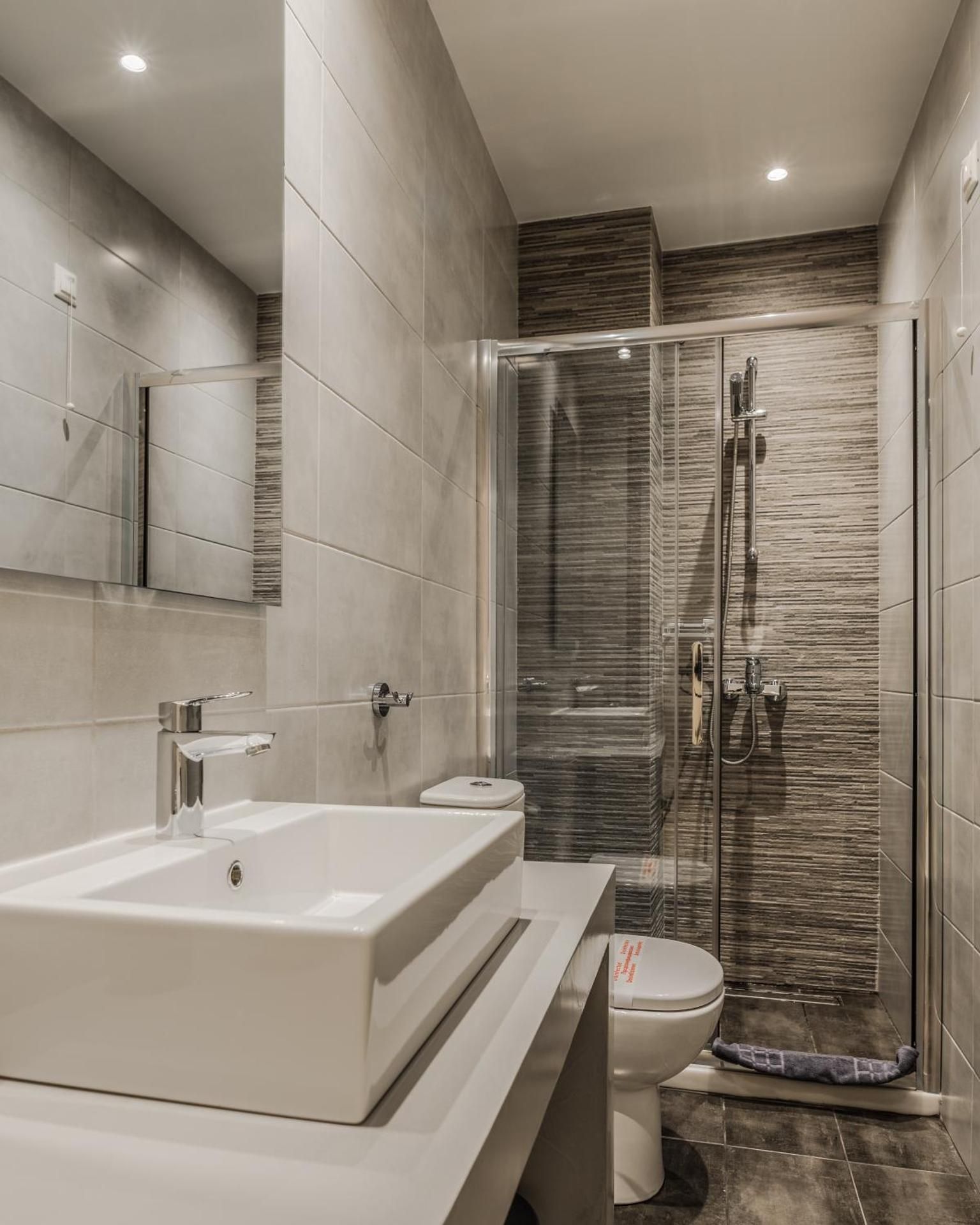 Comfort Triple Room No Balcony (1 single bed and 1 double bed)