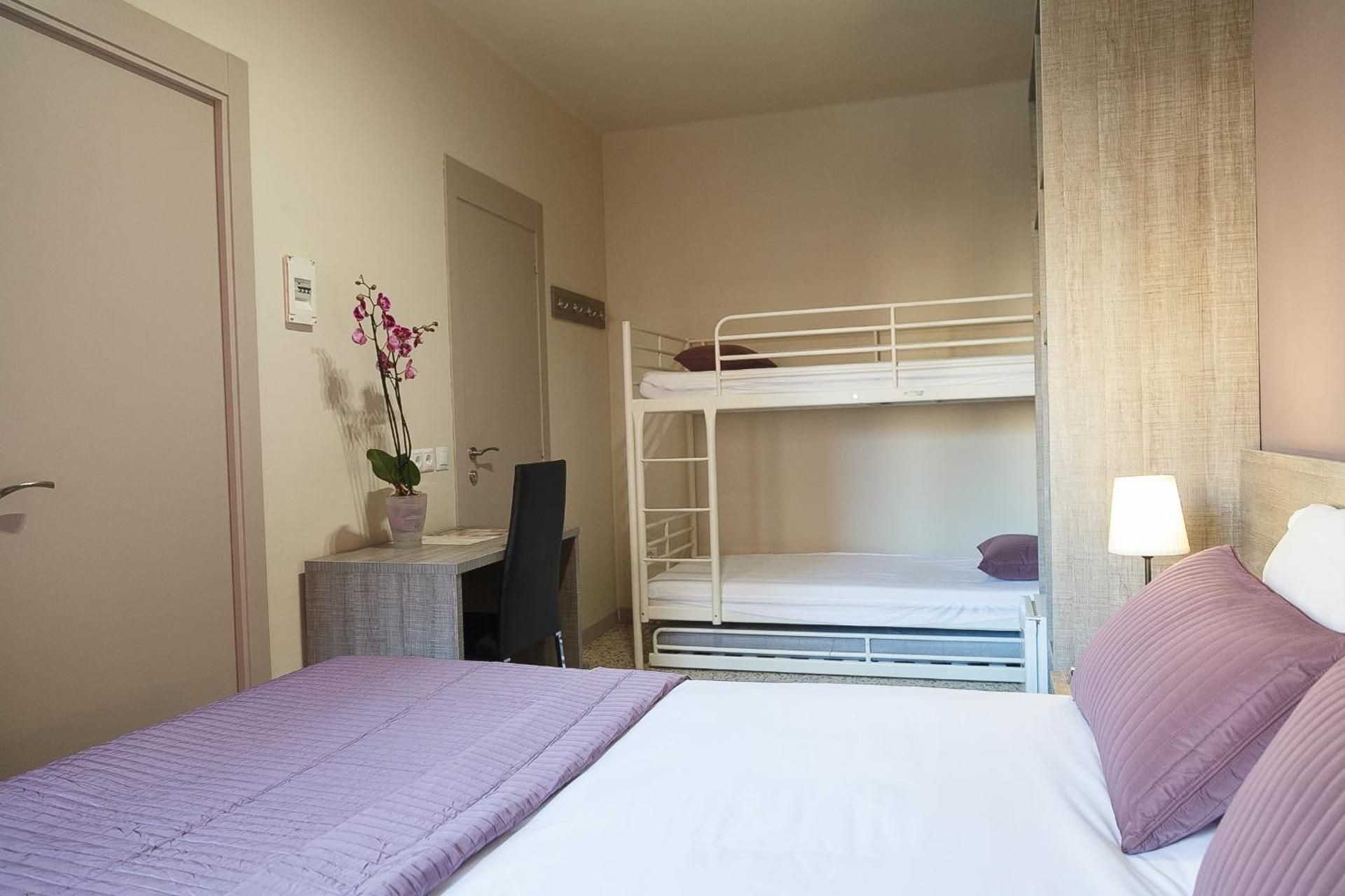 Classic Quadruple Room