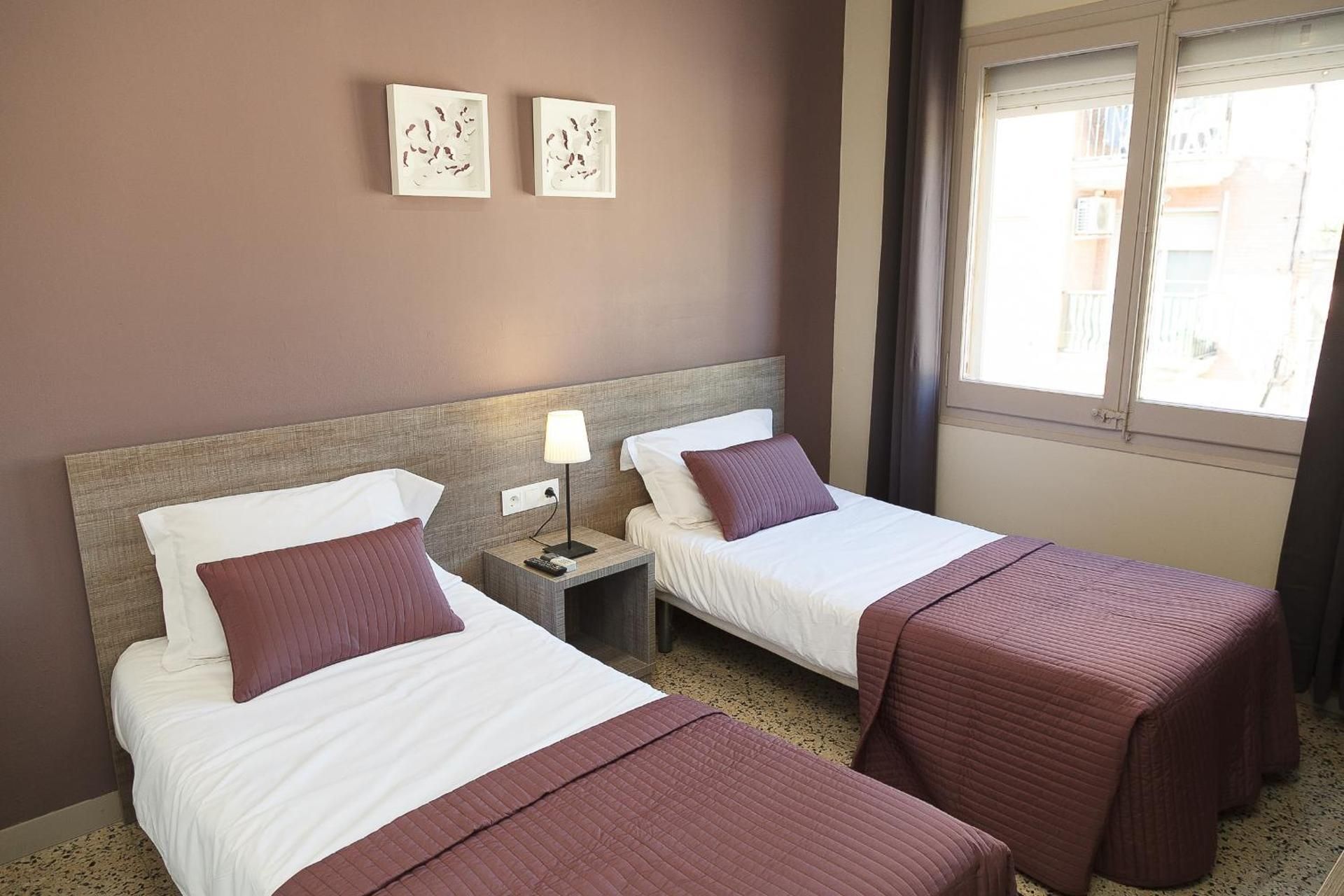 	Standard Double Room with Private Bathroom