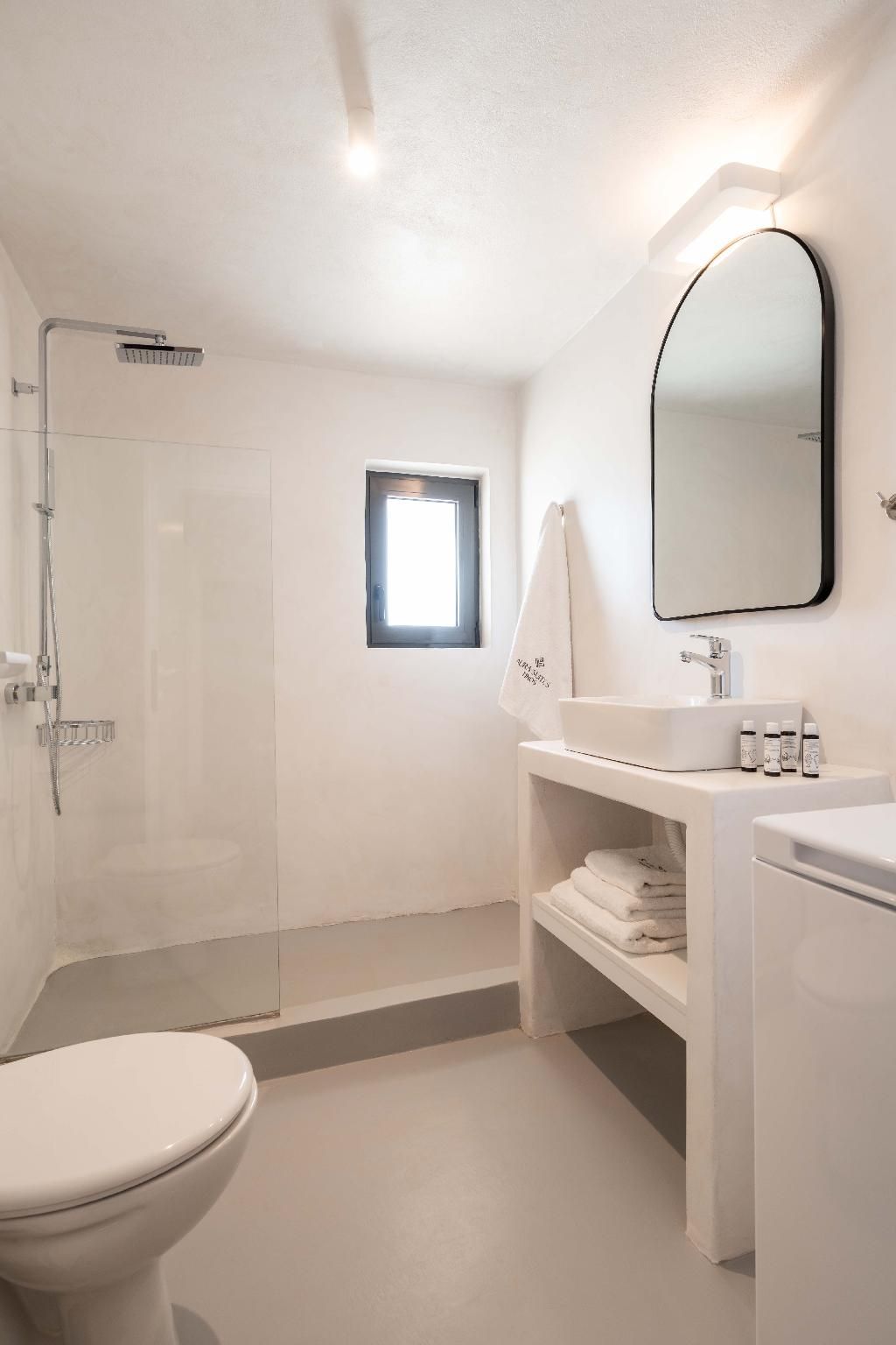 Honeymoon Sea View Suite with Private Outdoor Pool