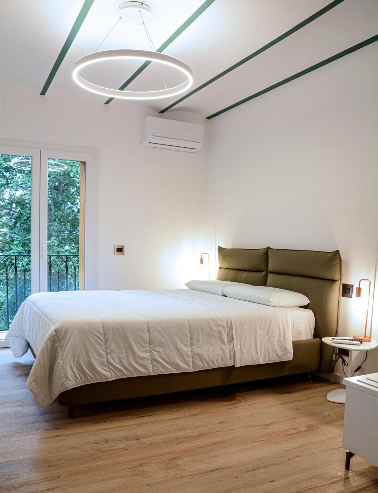 Suite Apartment