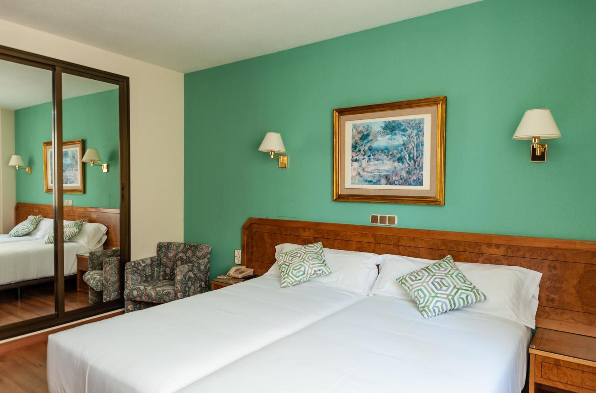 Twin Room