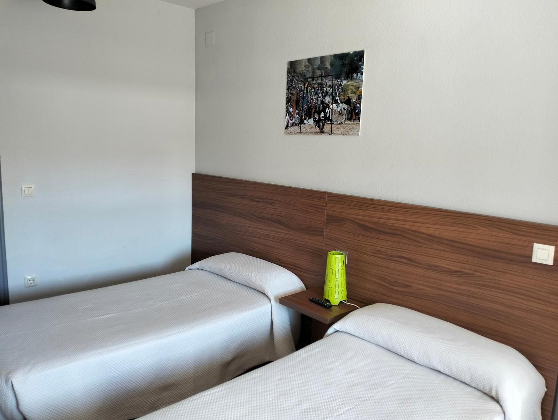 Hostal la Estación Double or Twin Room 3