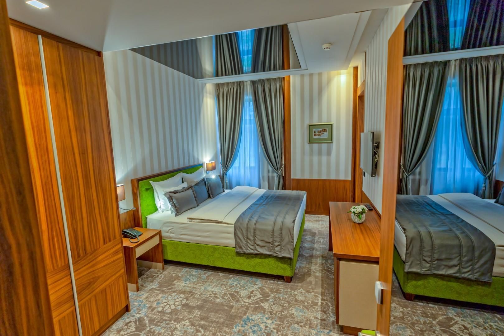 Heritage Hotel Krone Deluxe Double Room 2