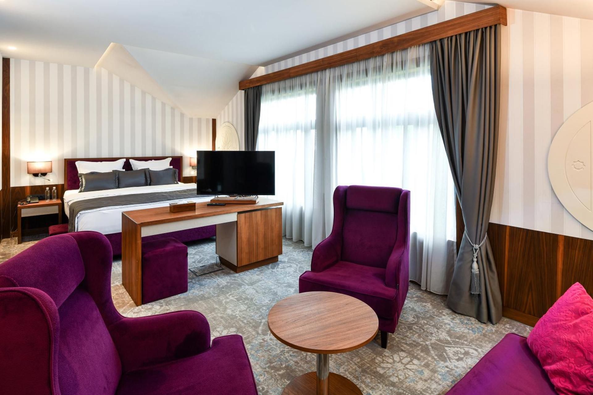 Heritage Hotel Krone Superior King Room 2