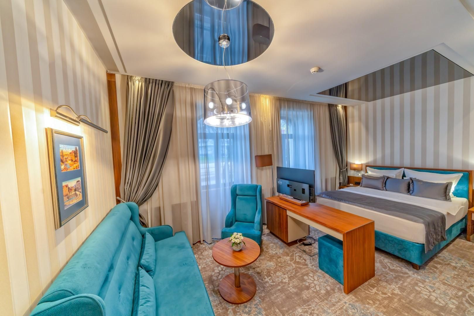 Heritage Hotel Krone Superior Queen Room