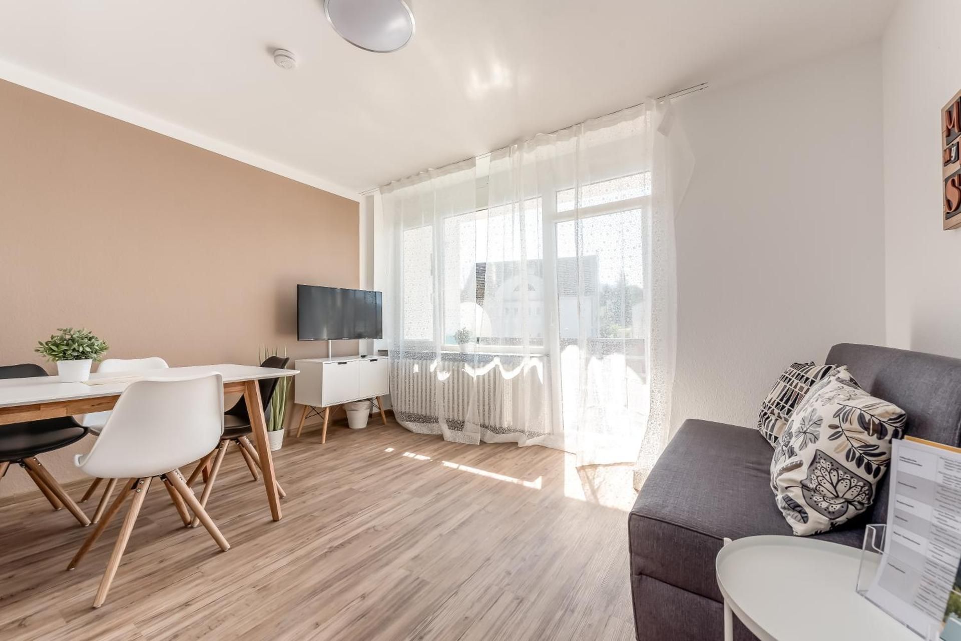 Apartment with Balcony